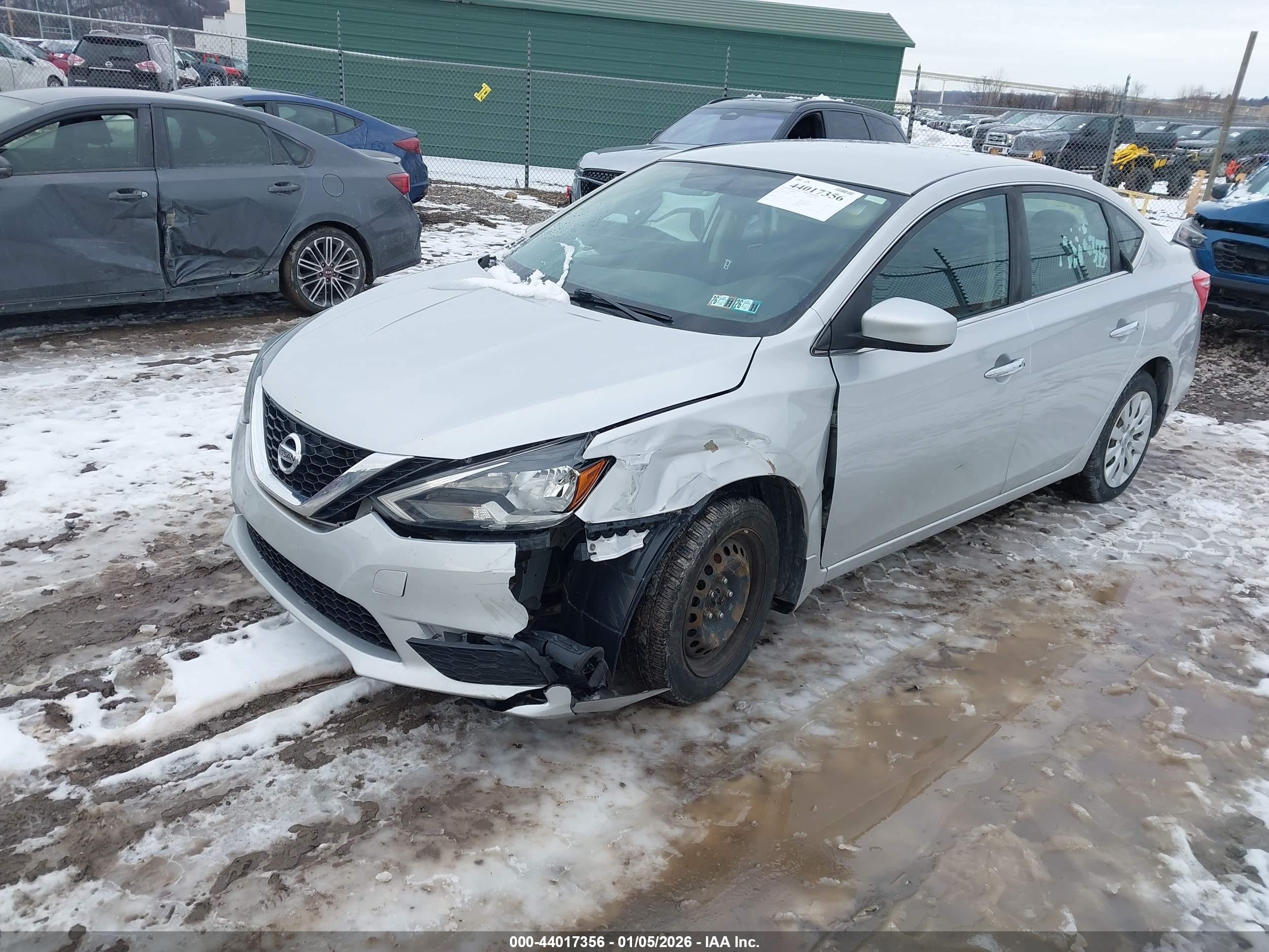 NISSAN SENTRA image 2