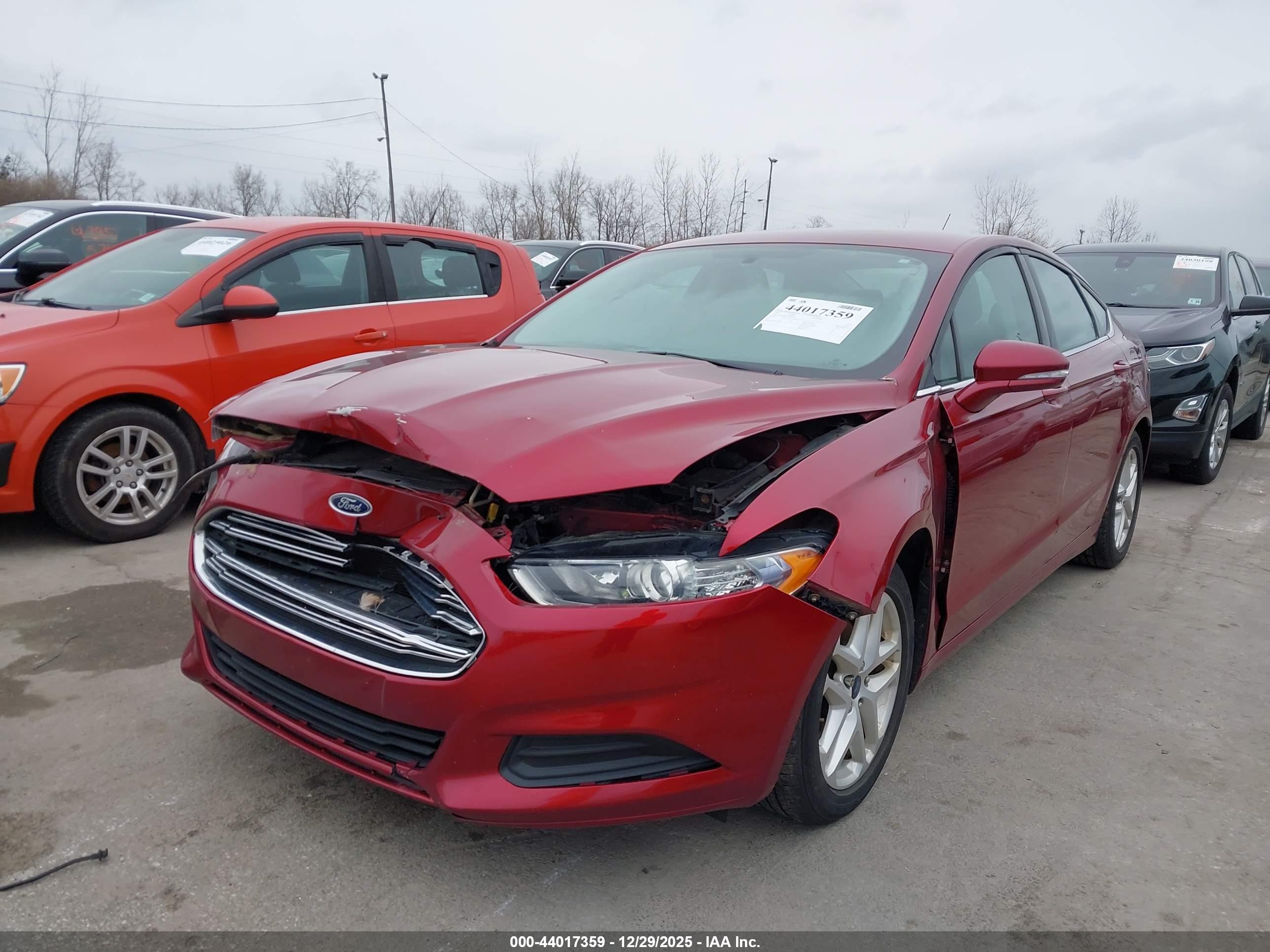 FORD FUSION image 2