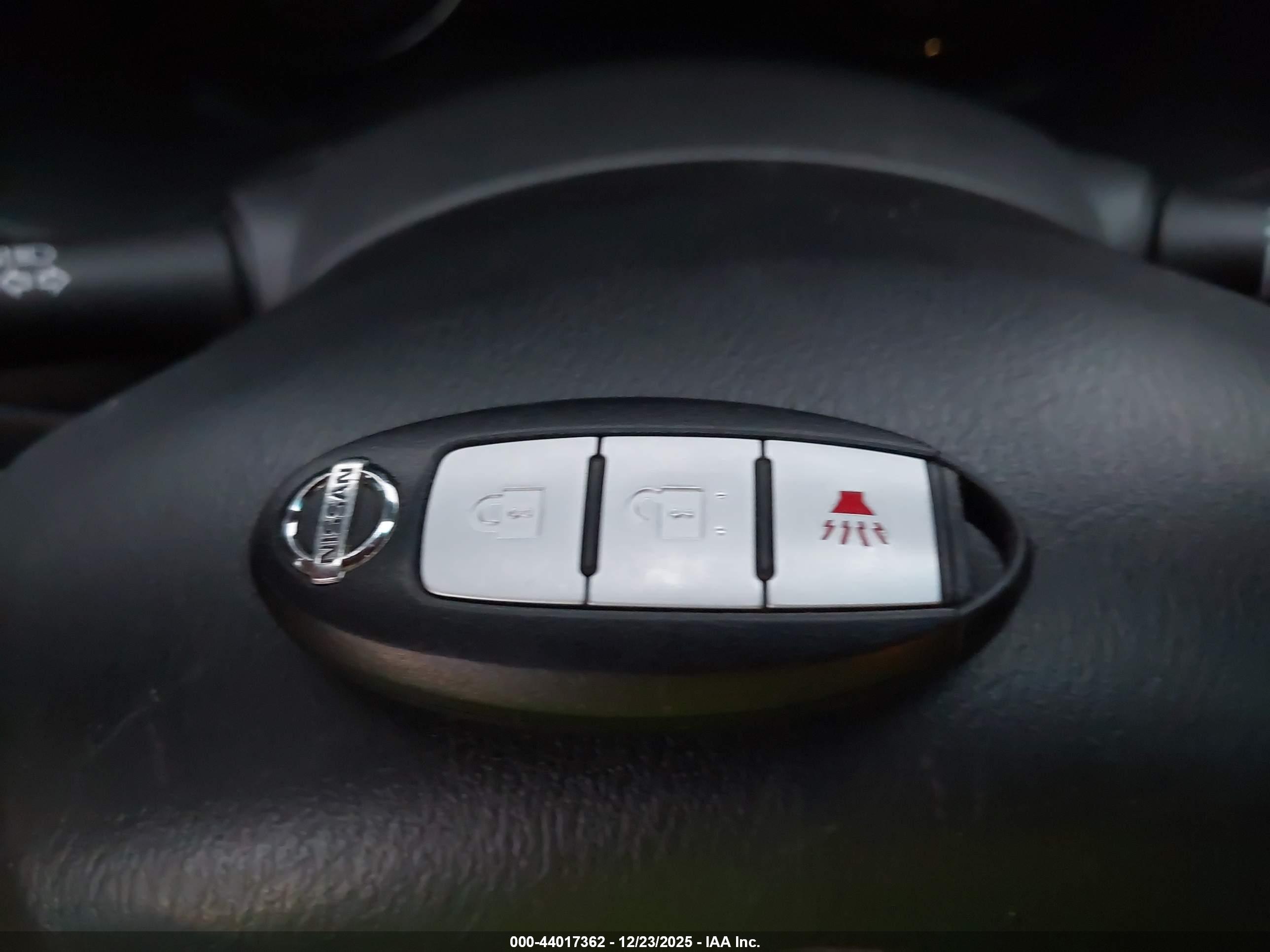 NISSAN PATHFINDER image 11