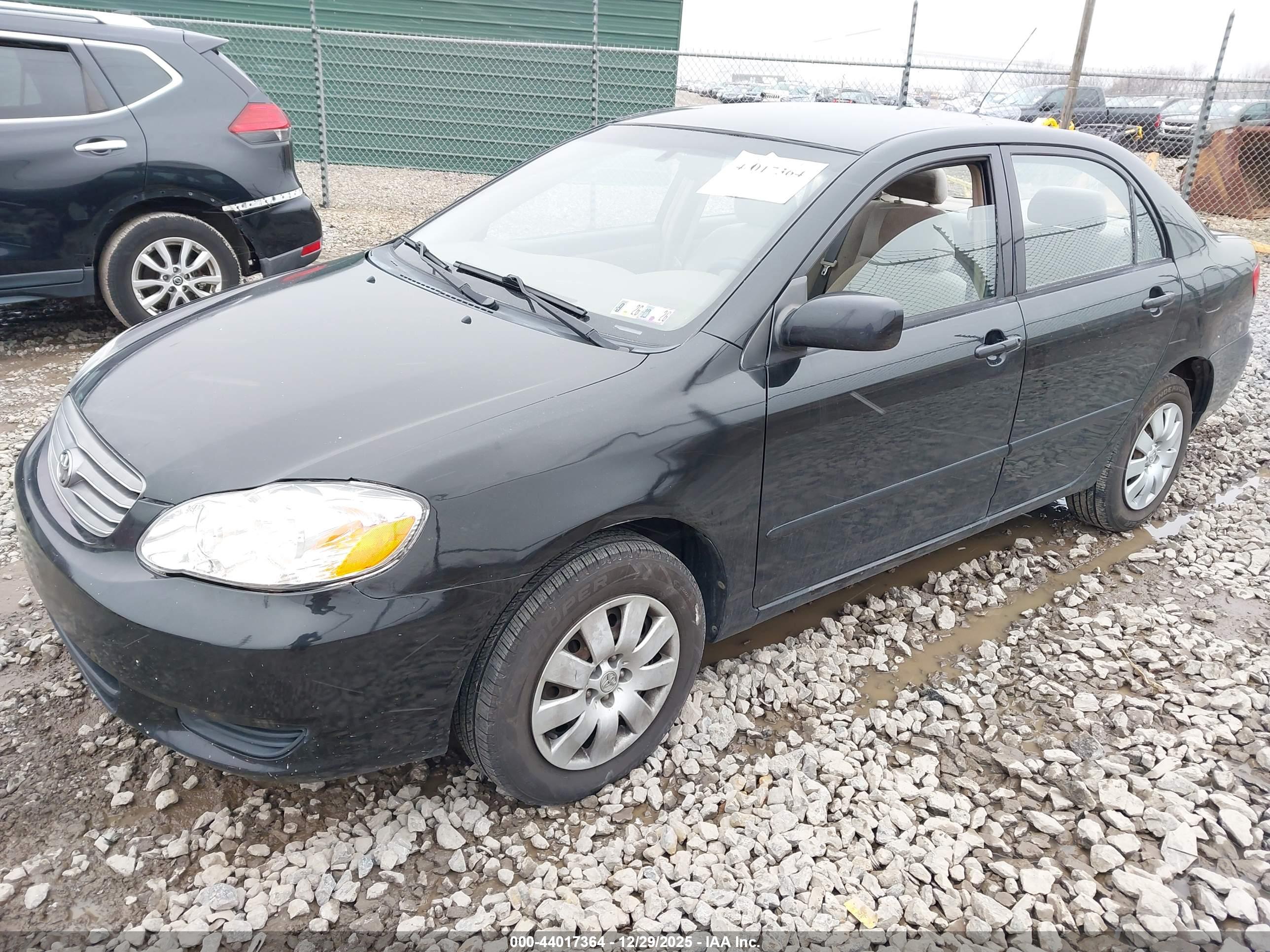 TOYOTA COROLLA image 2