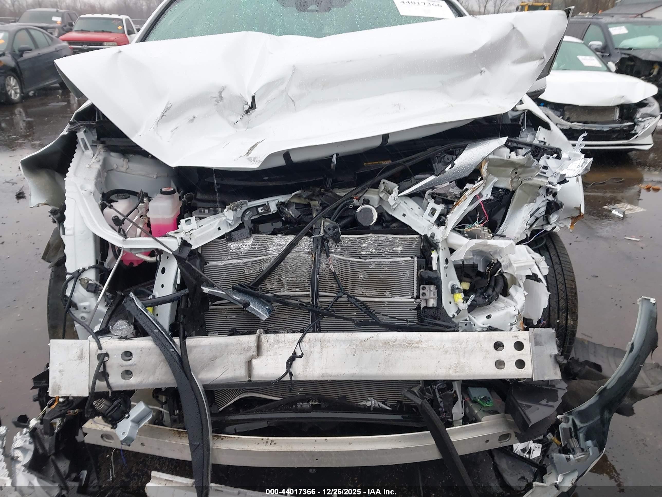 TOYOTA SIENNA image 6