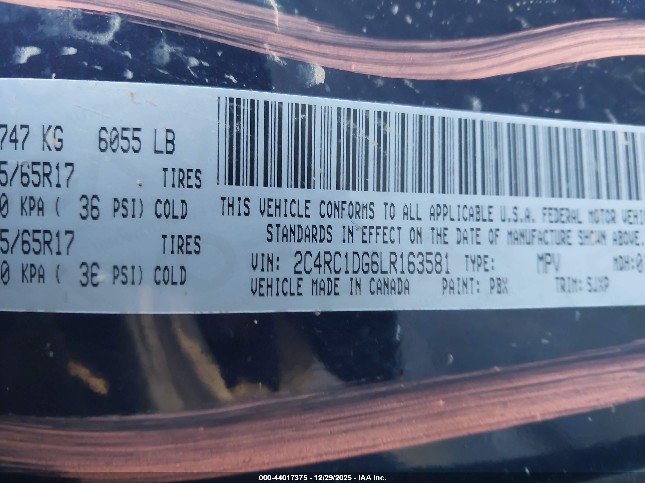 CHRYSLER VOYAGER image 9