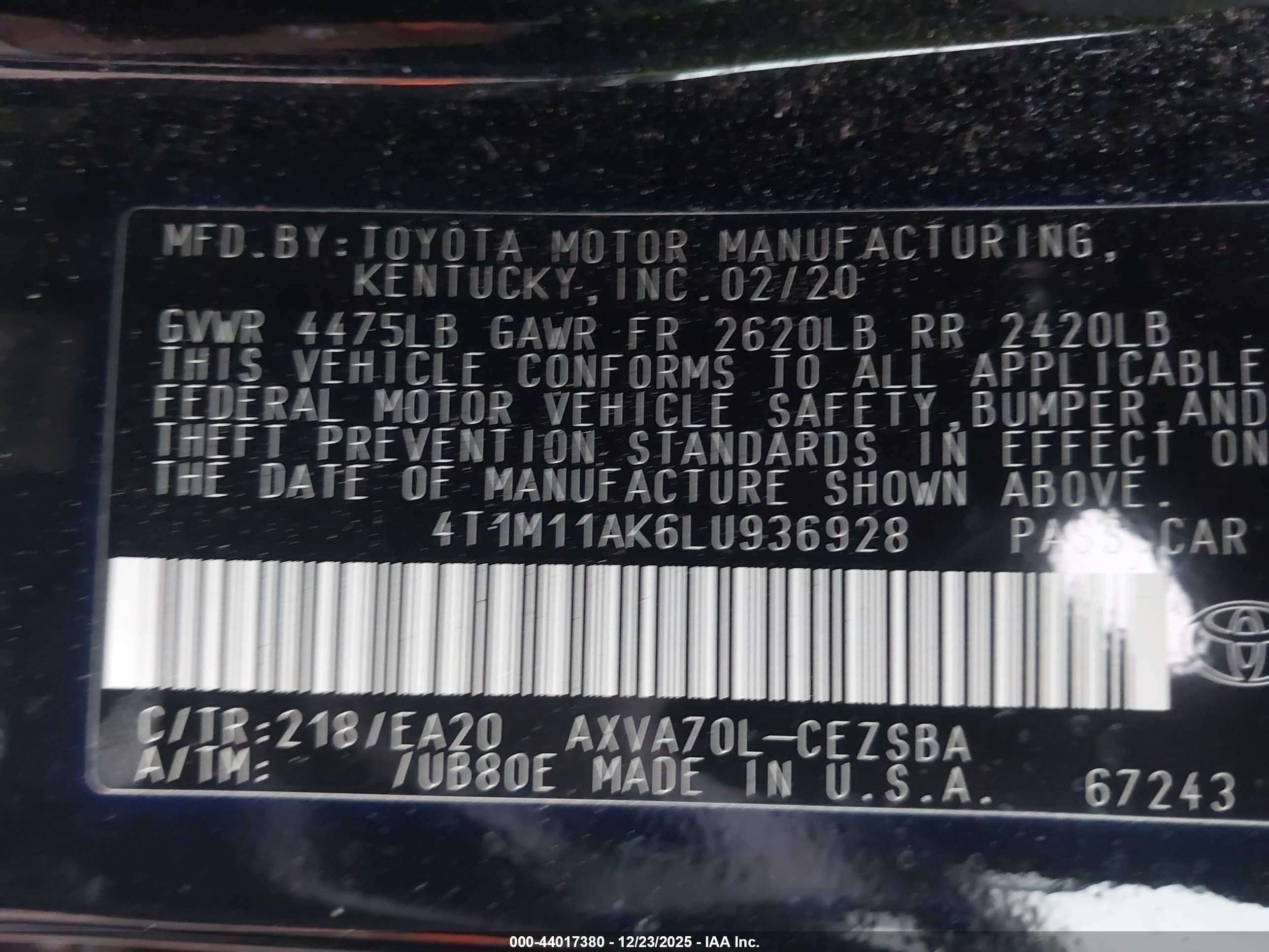 TOYOTA CAMRY image 9