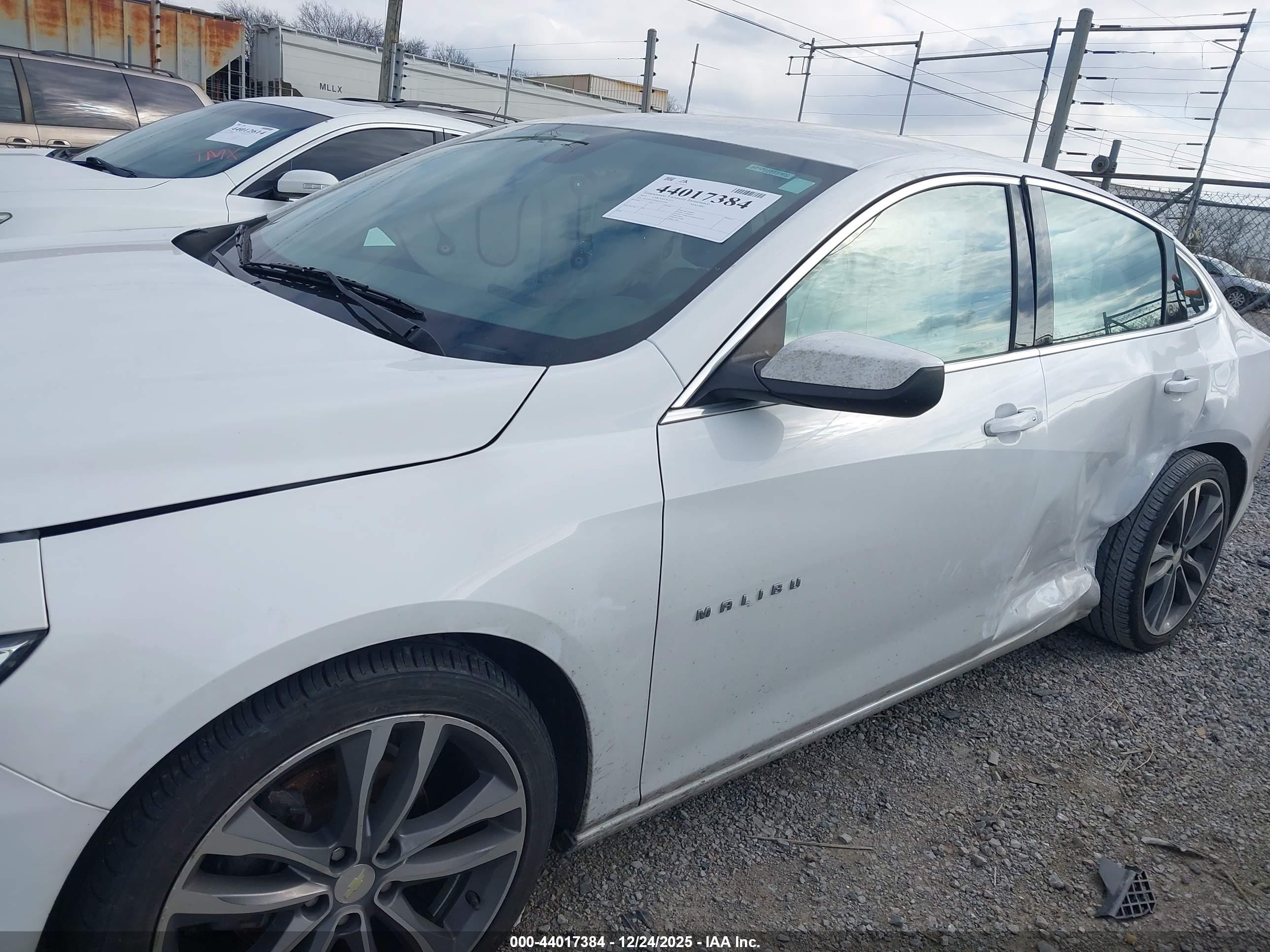 CHEVROLET MALIBU image 2