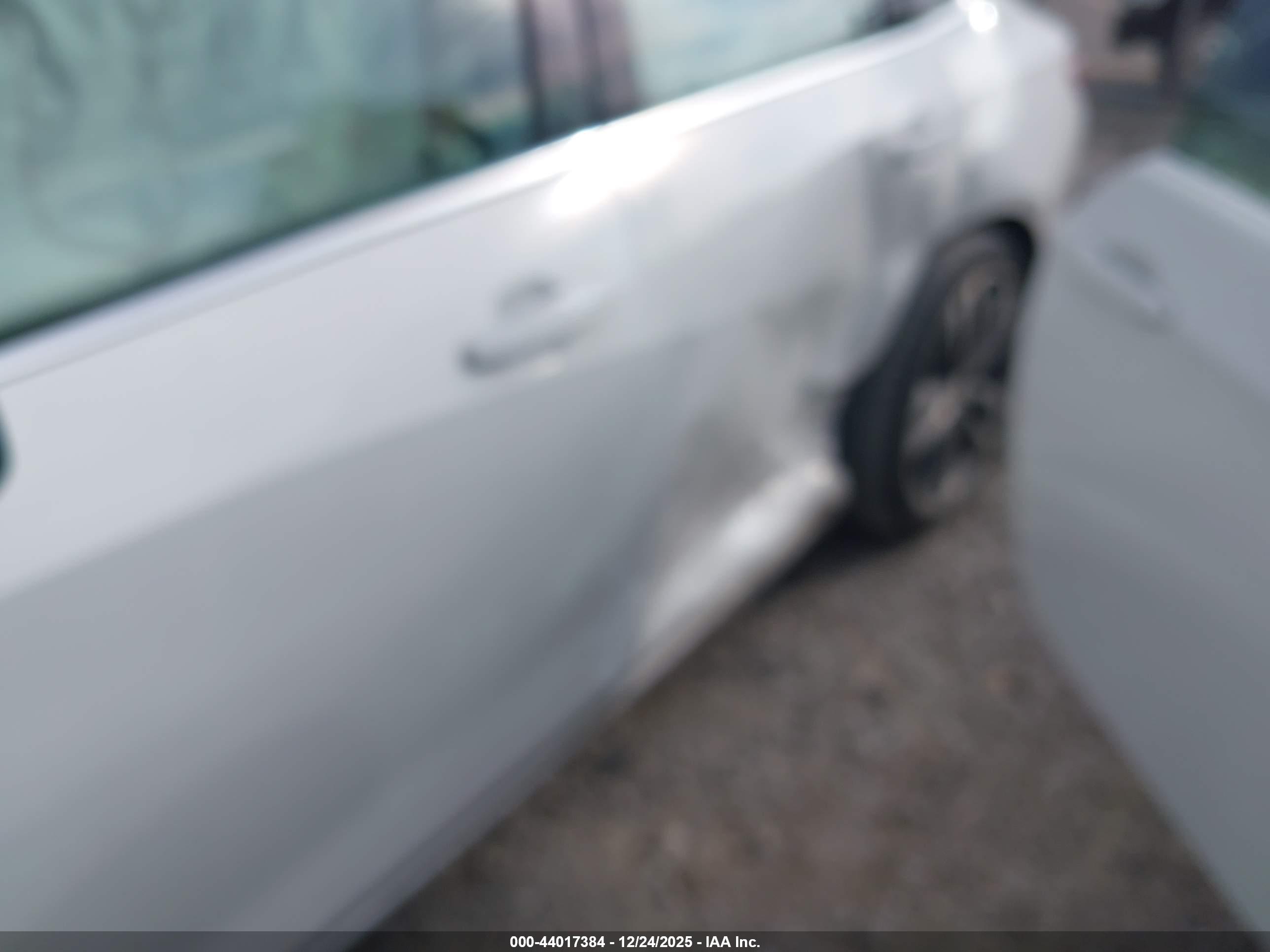 CHEVROLET MALIBU image 6