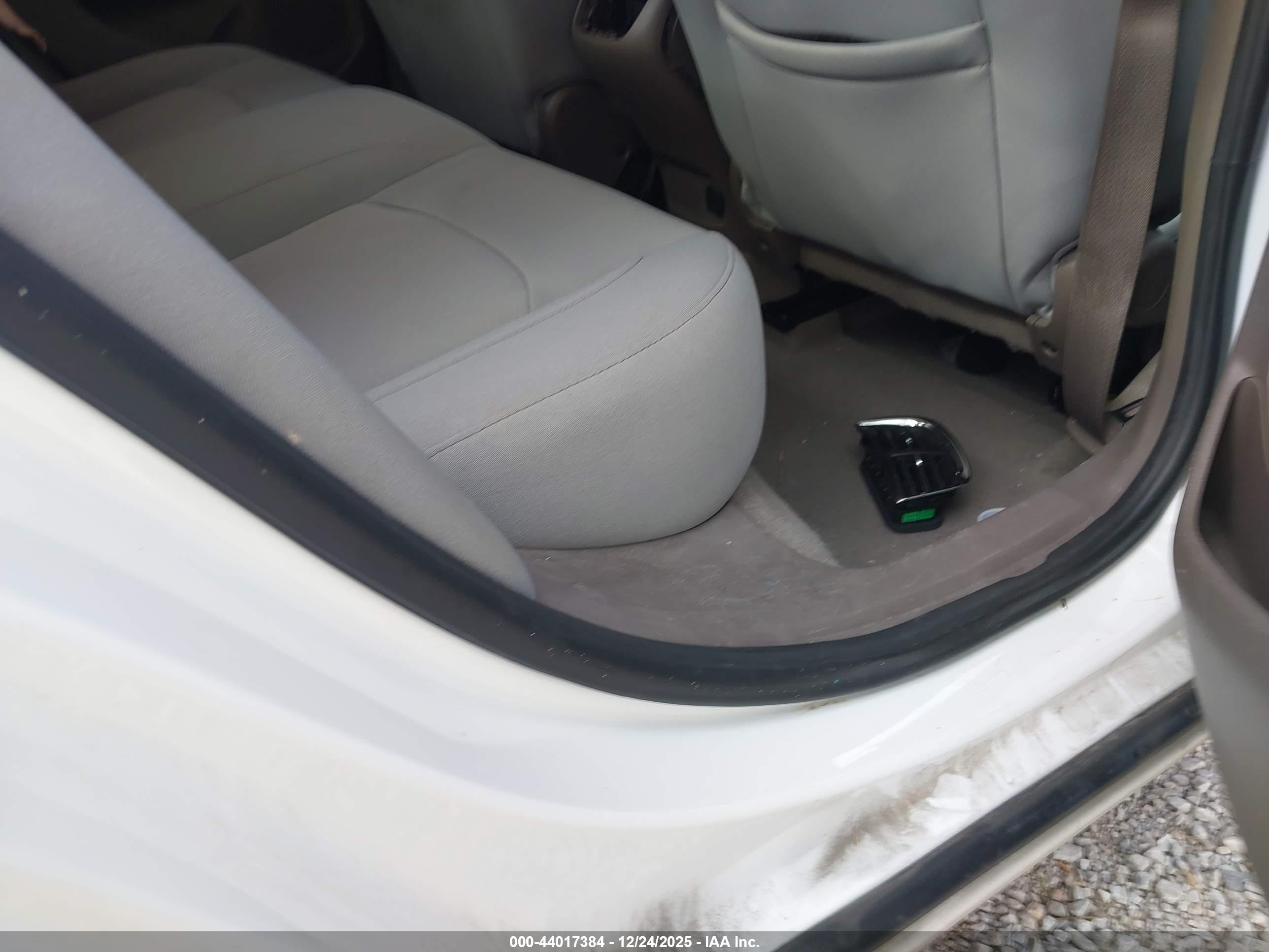 CHEVROLET MALIBU image 8