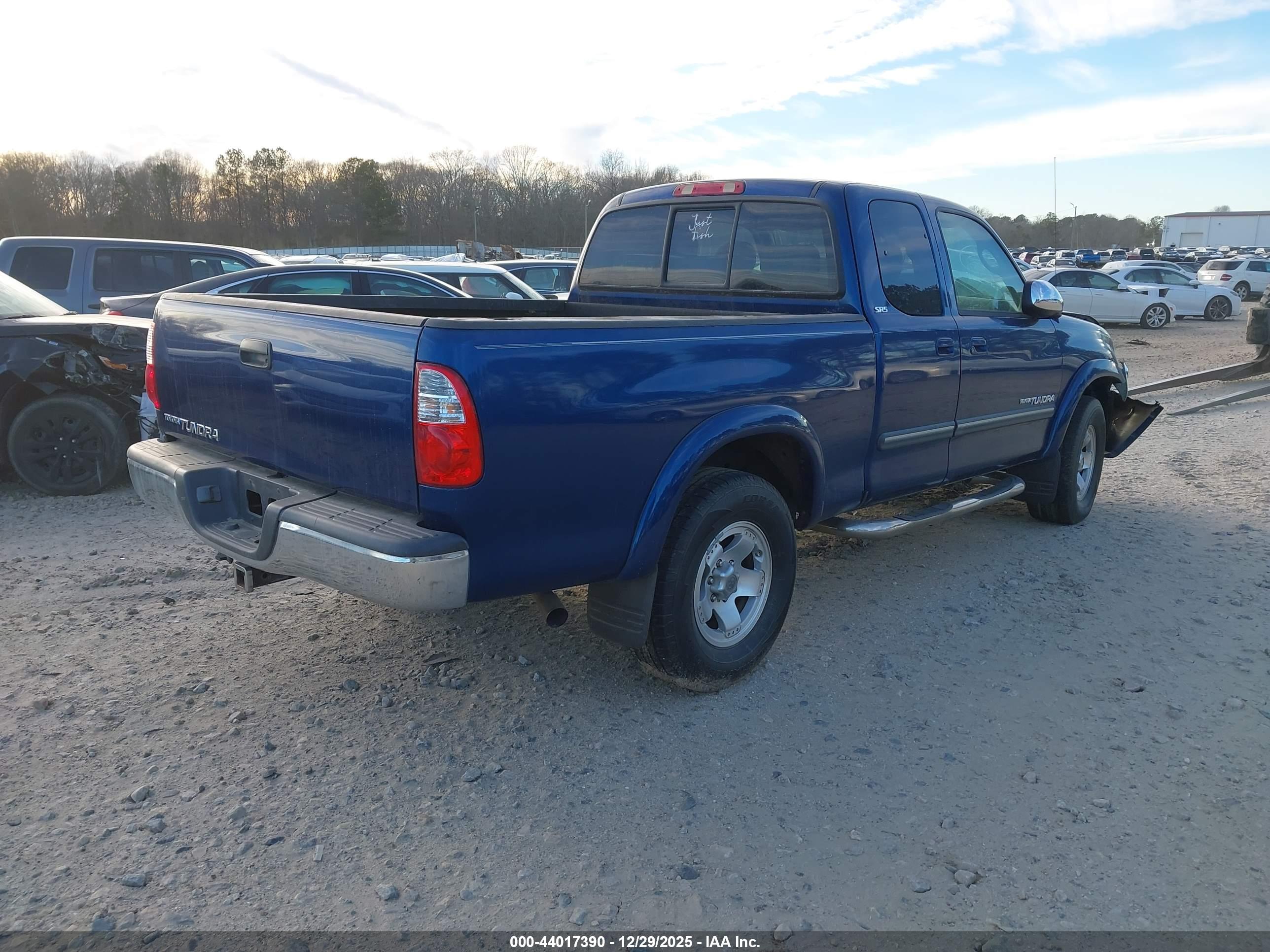 TOYOTA TUNDRA image 4
