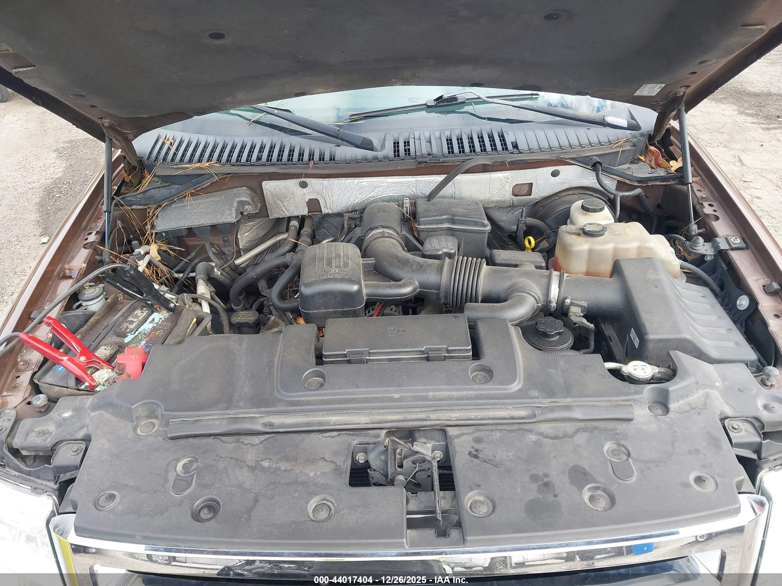 FORD EXPEDITION image 10
