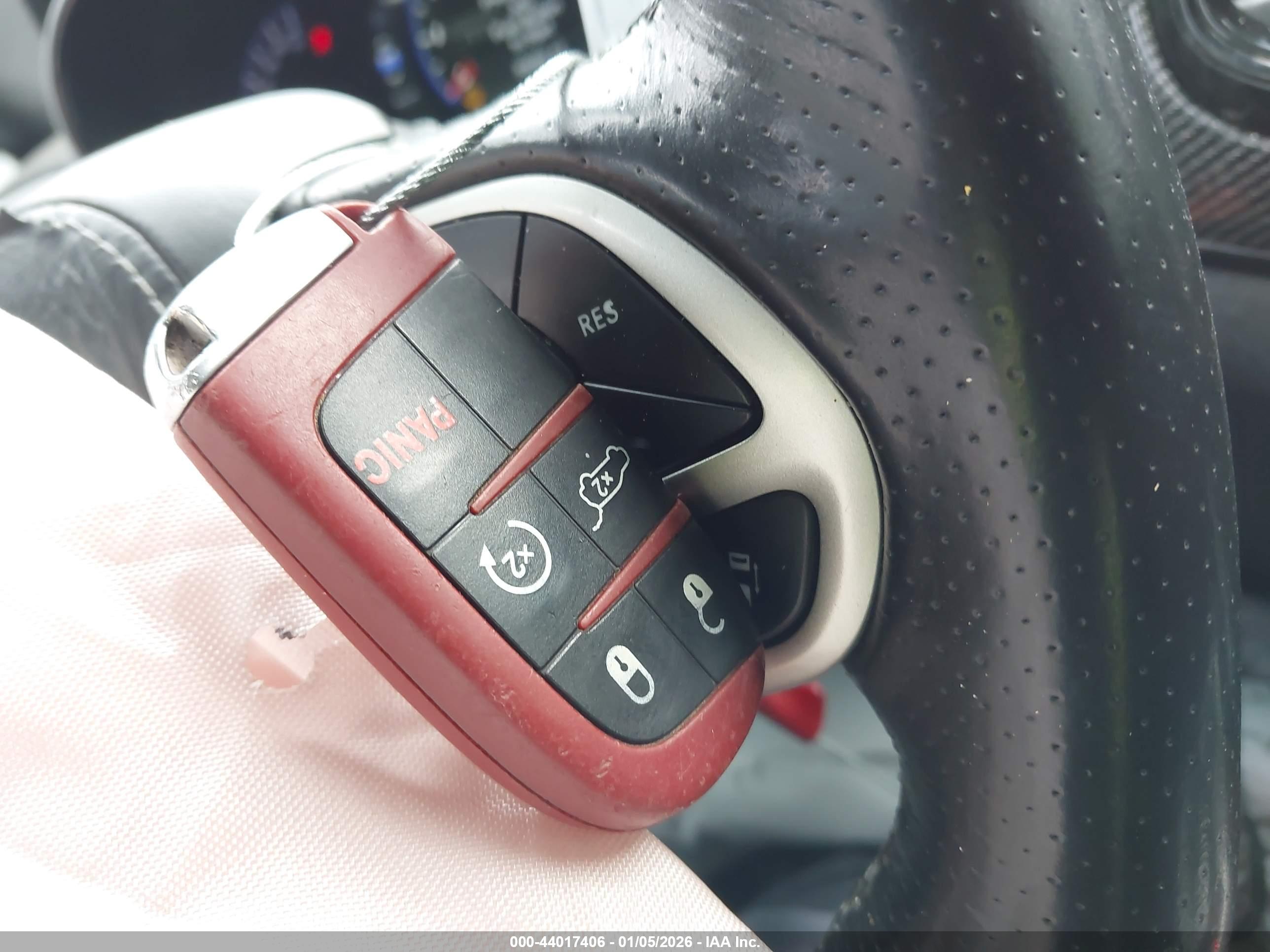 JEEP GRAND image 11