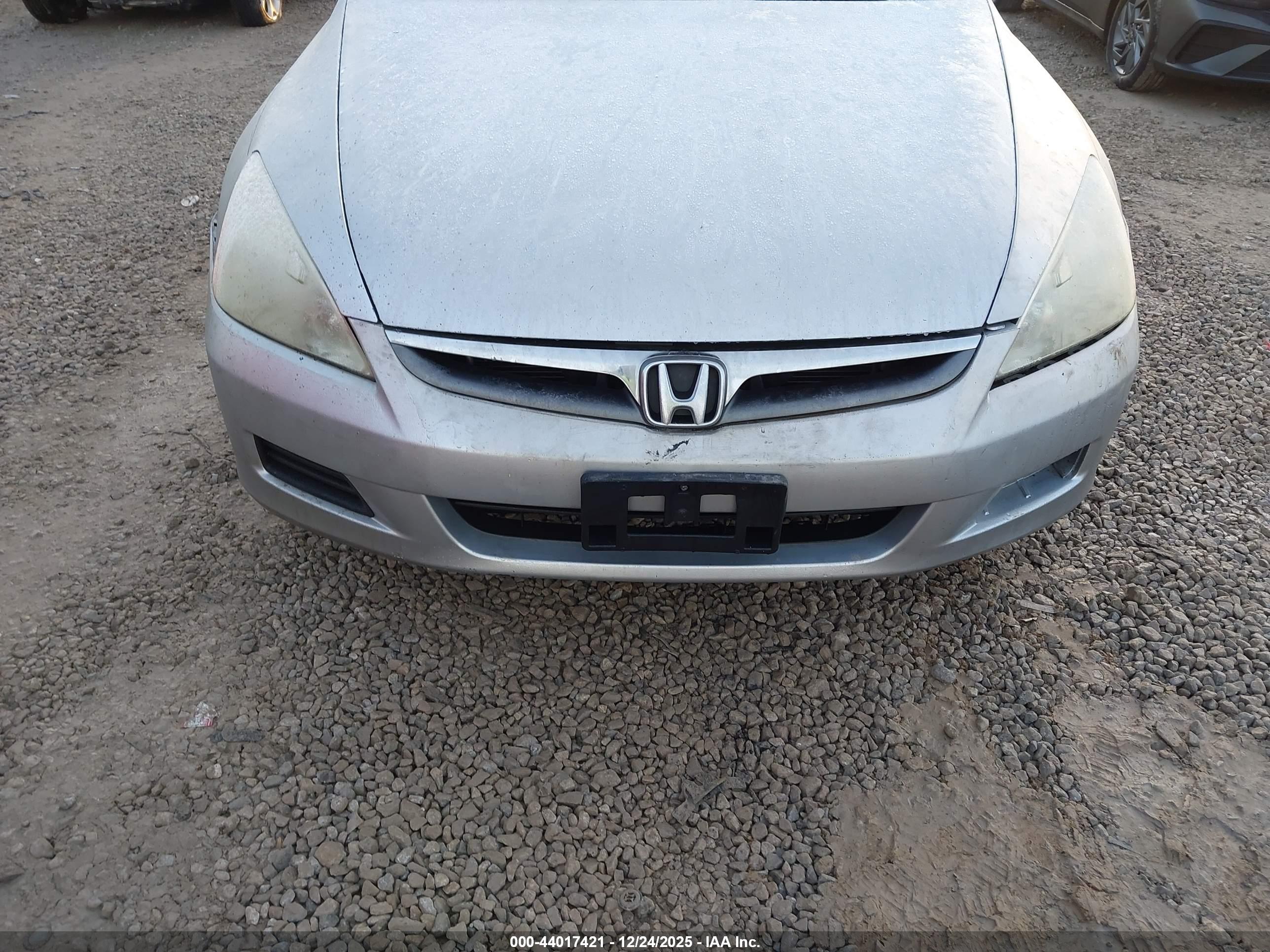 HONDA ACCORD image 6