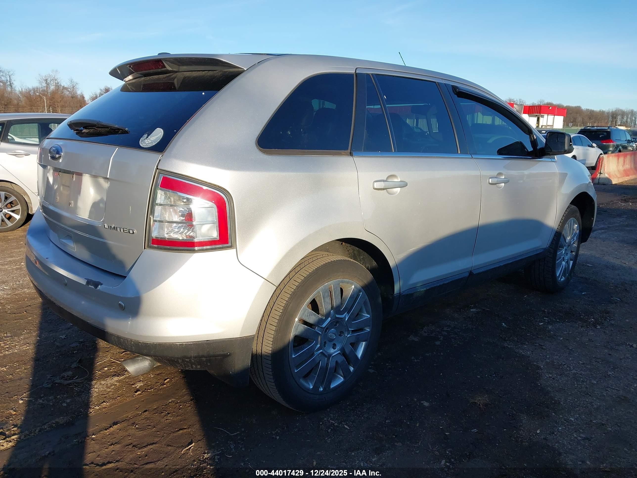 FORD EDGE image 4
