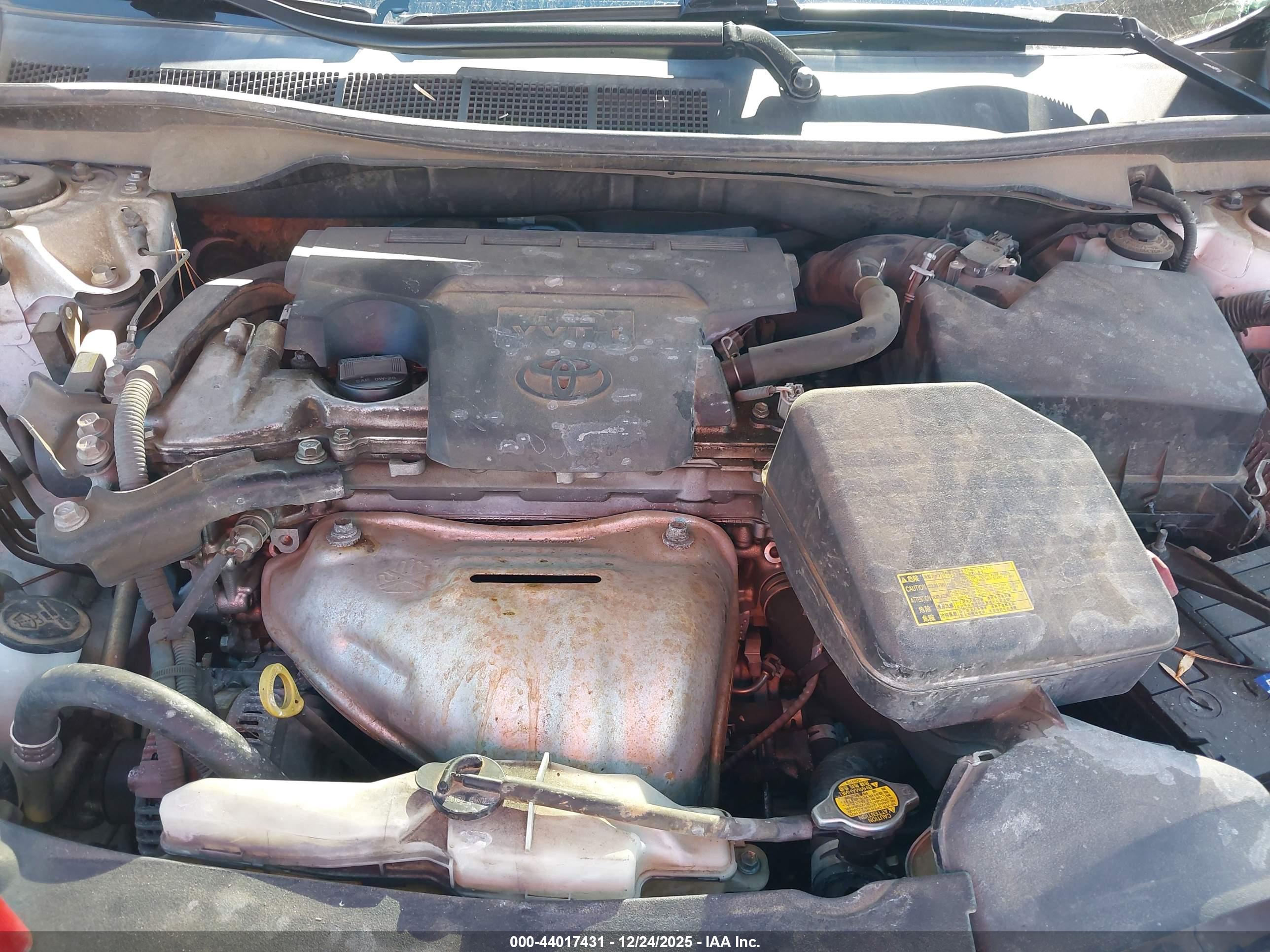 TOYOTA CAMRY image 10