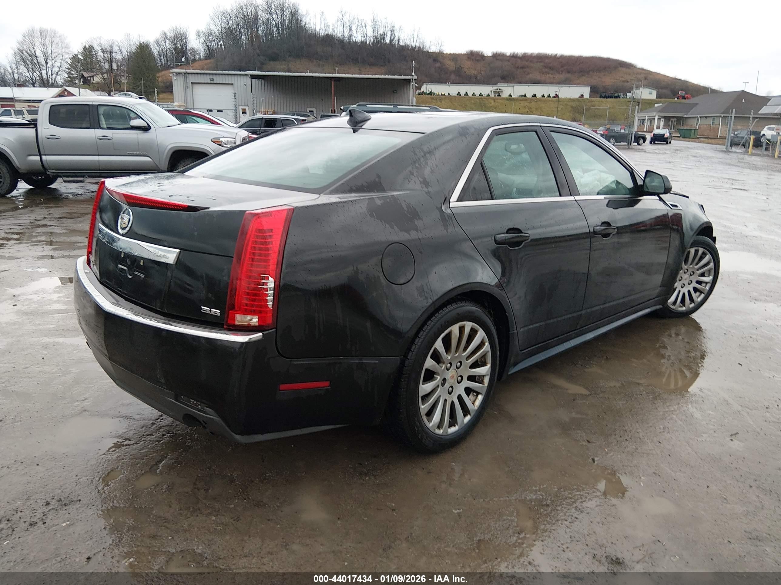 CADILLAC CTS image 4