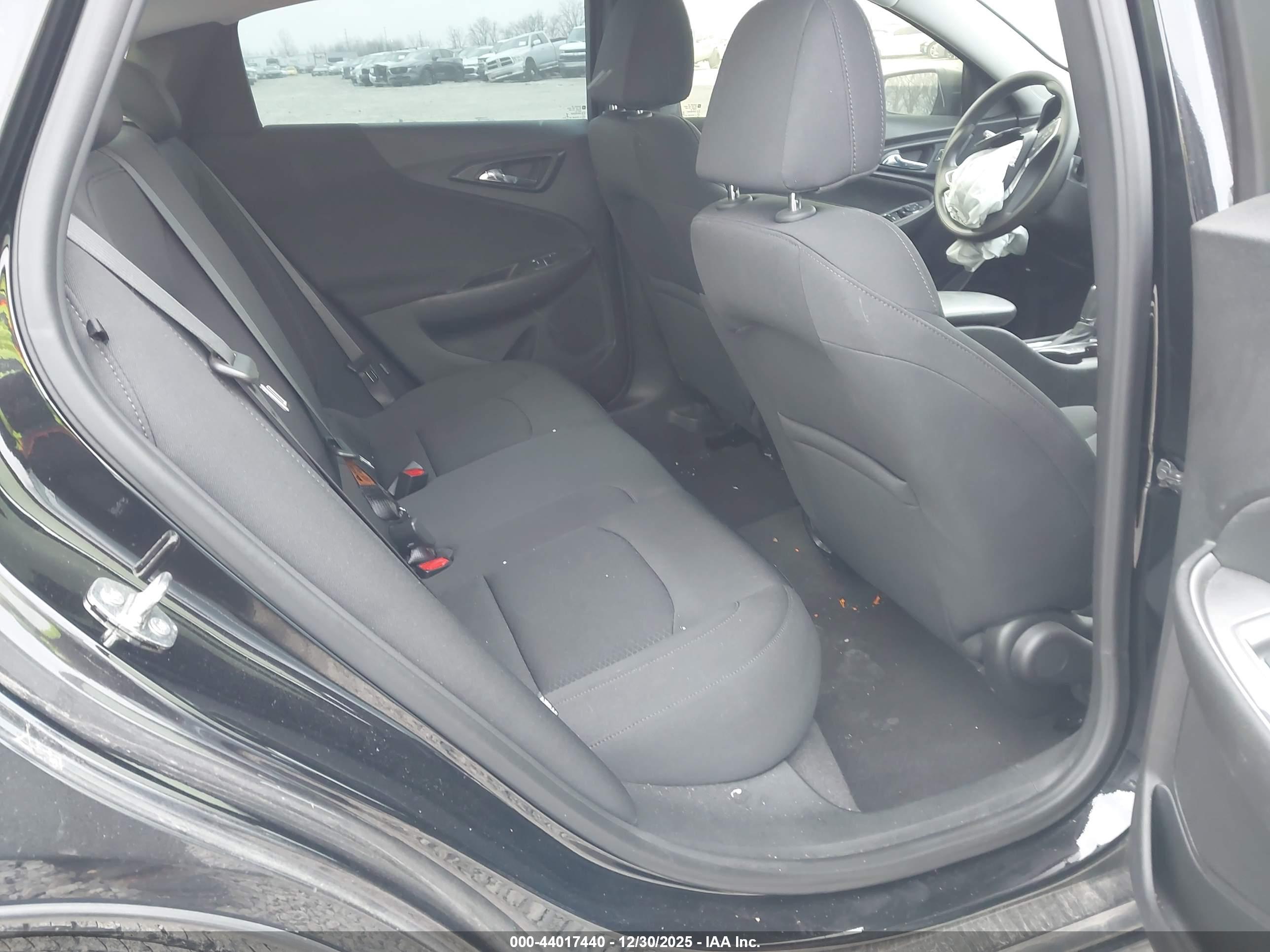 CHEVROLET MALIBU image 8
