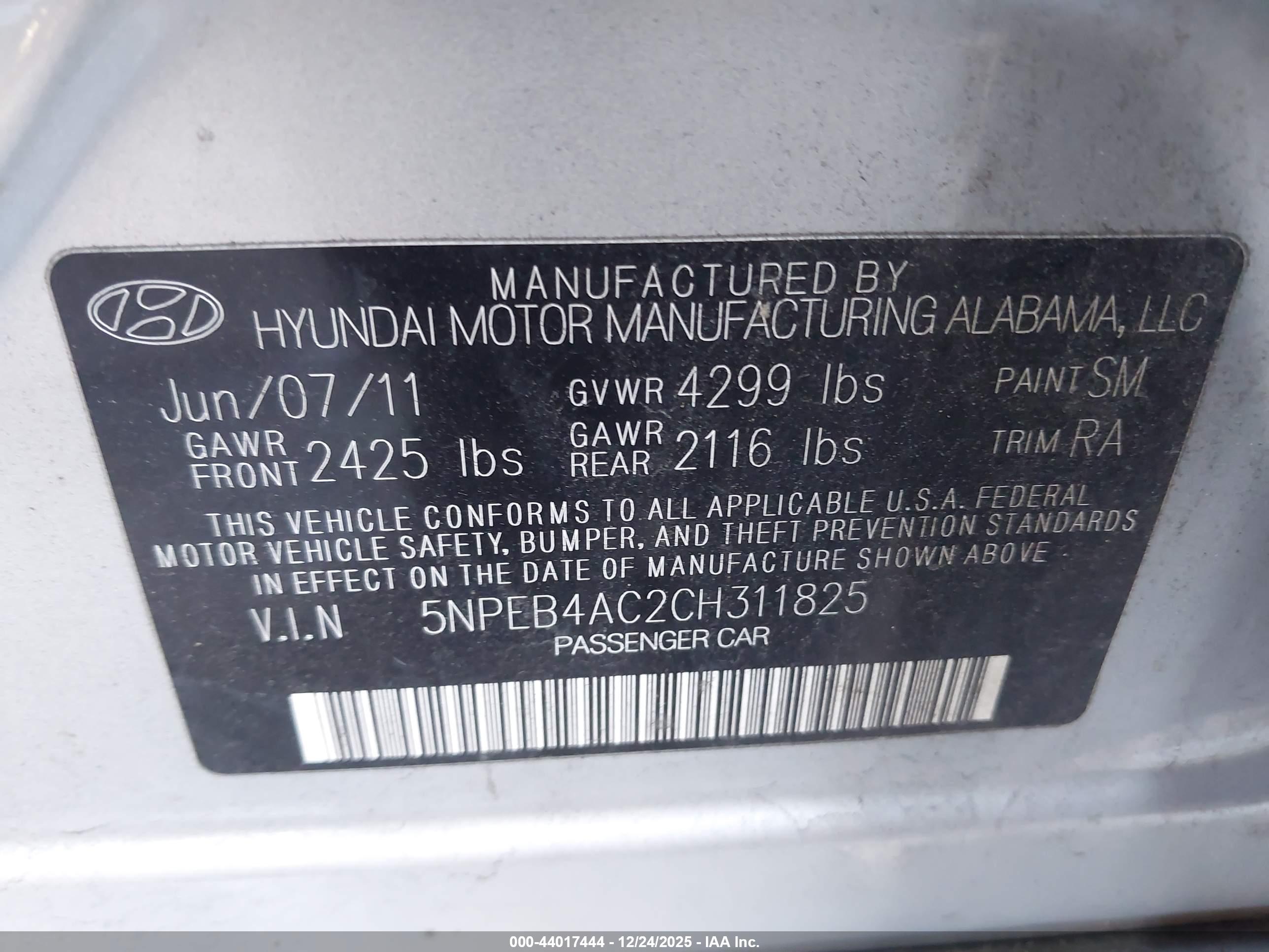 HYUNDAI SONATA image 9