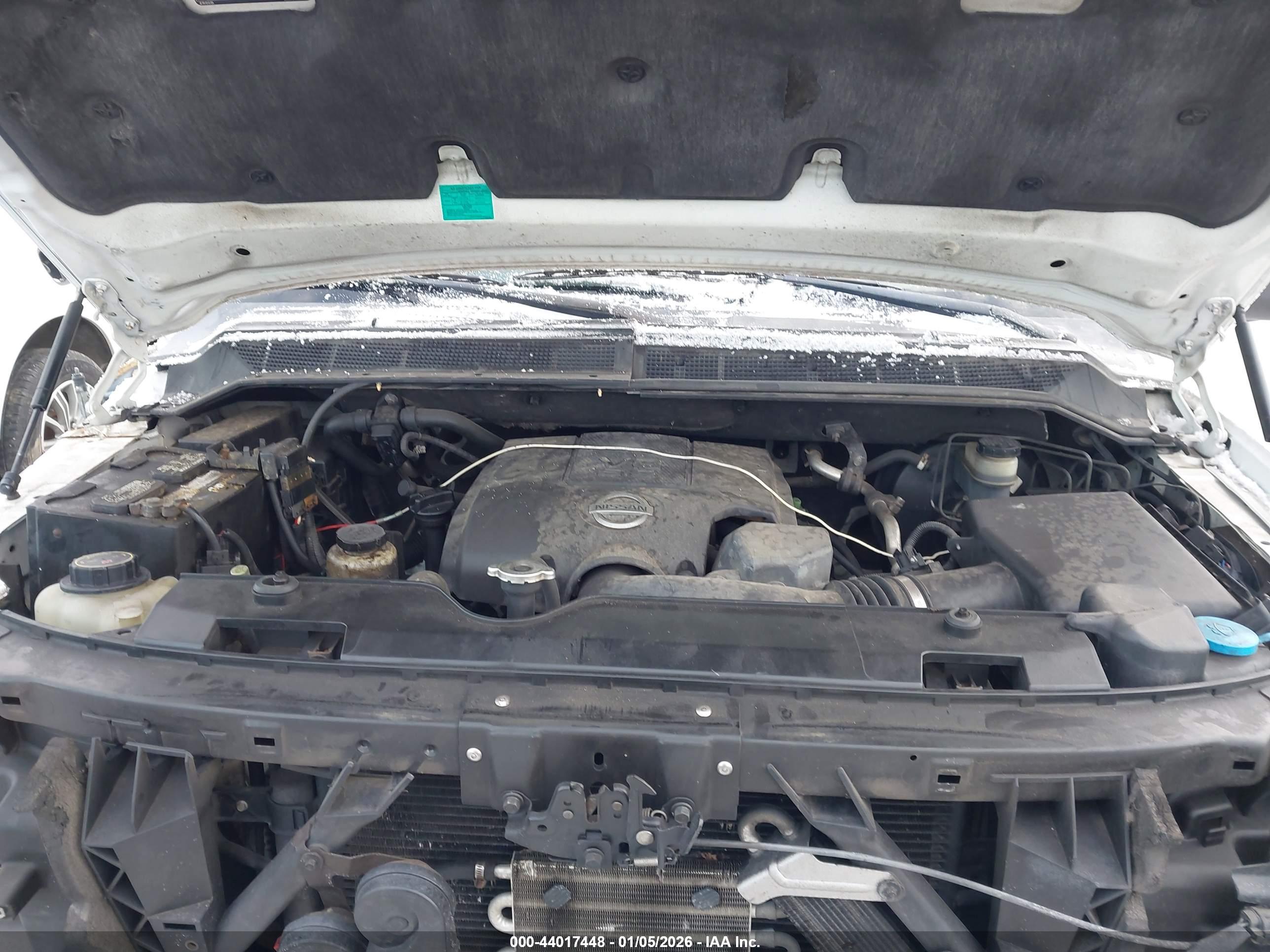 NISSAN TITAN image 10
