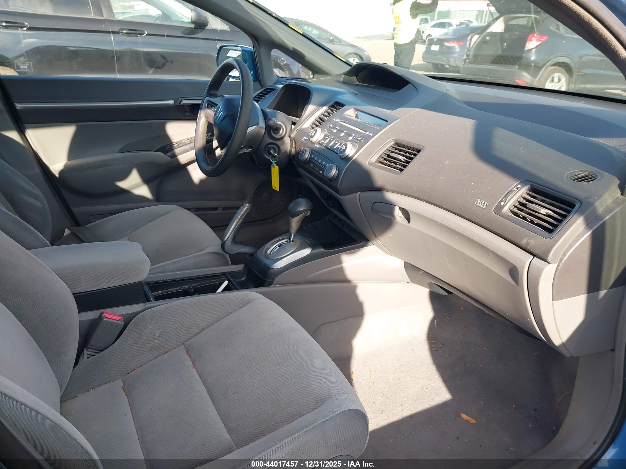 HONDA CIVIC image 5