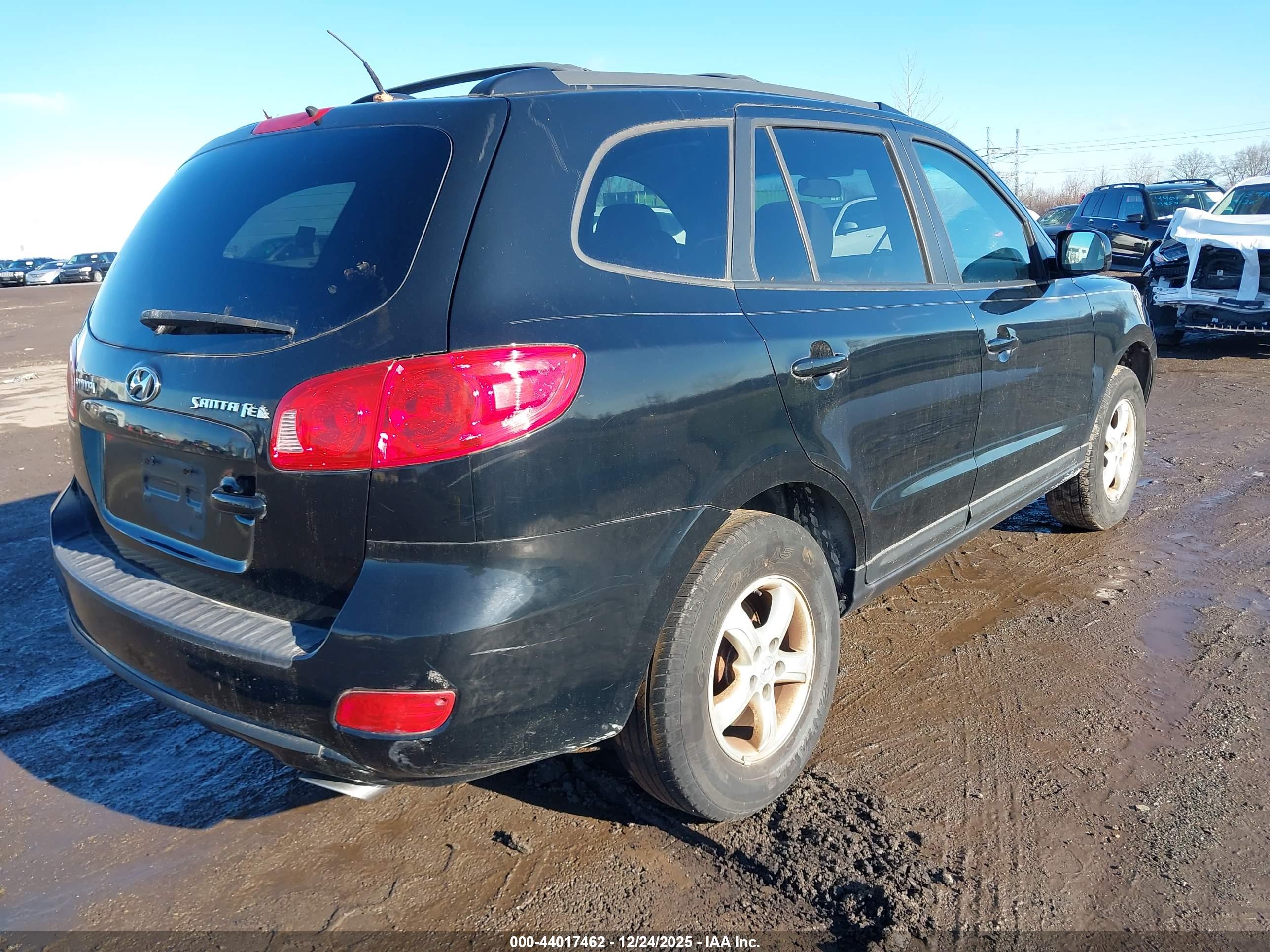HYUNDAI SANTA image 4
