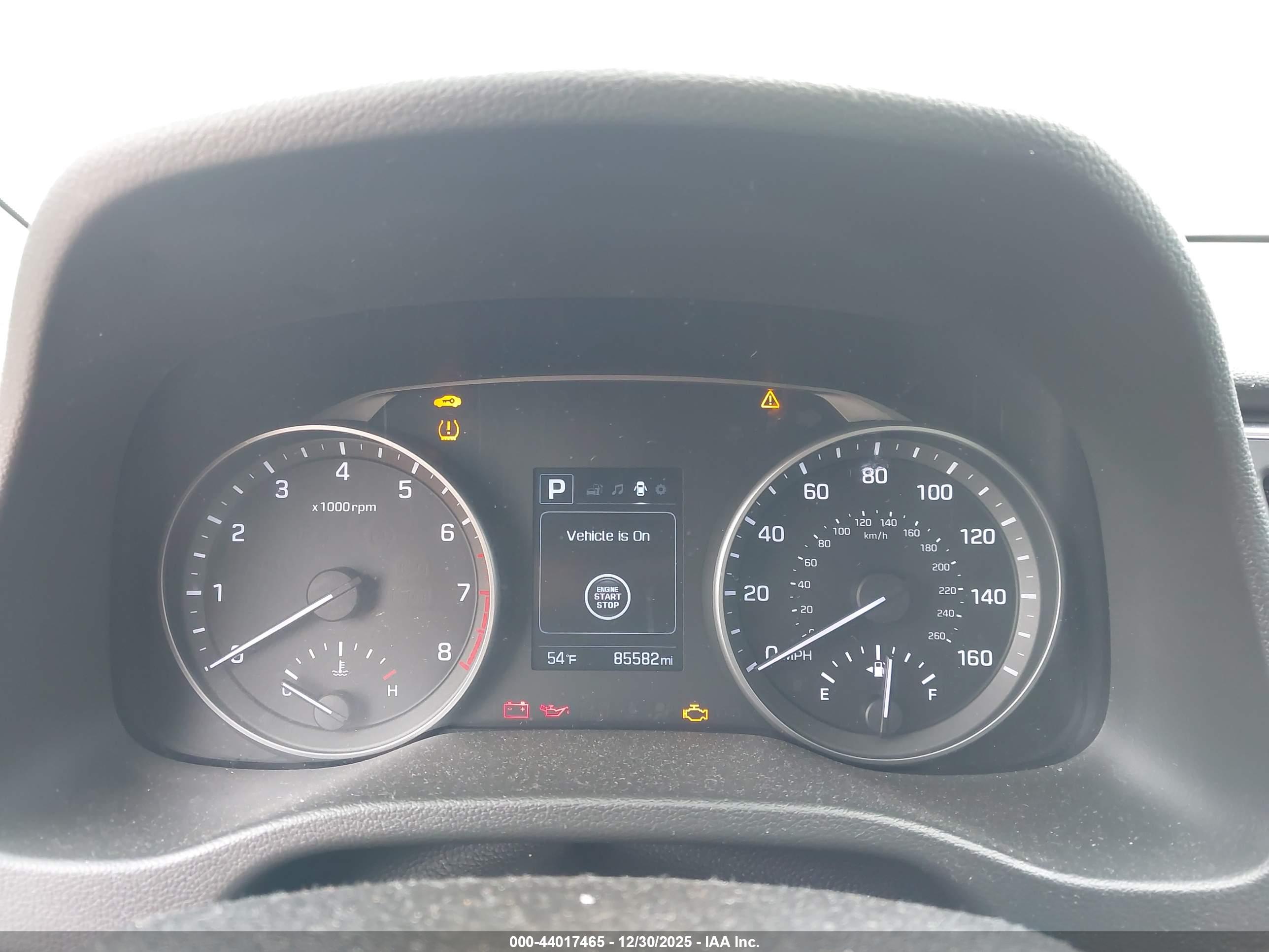 HYUNDAI ELANTRA image 7