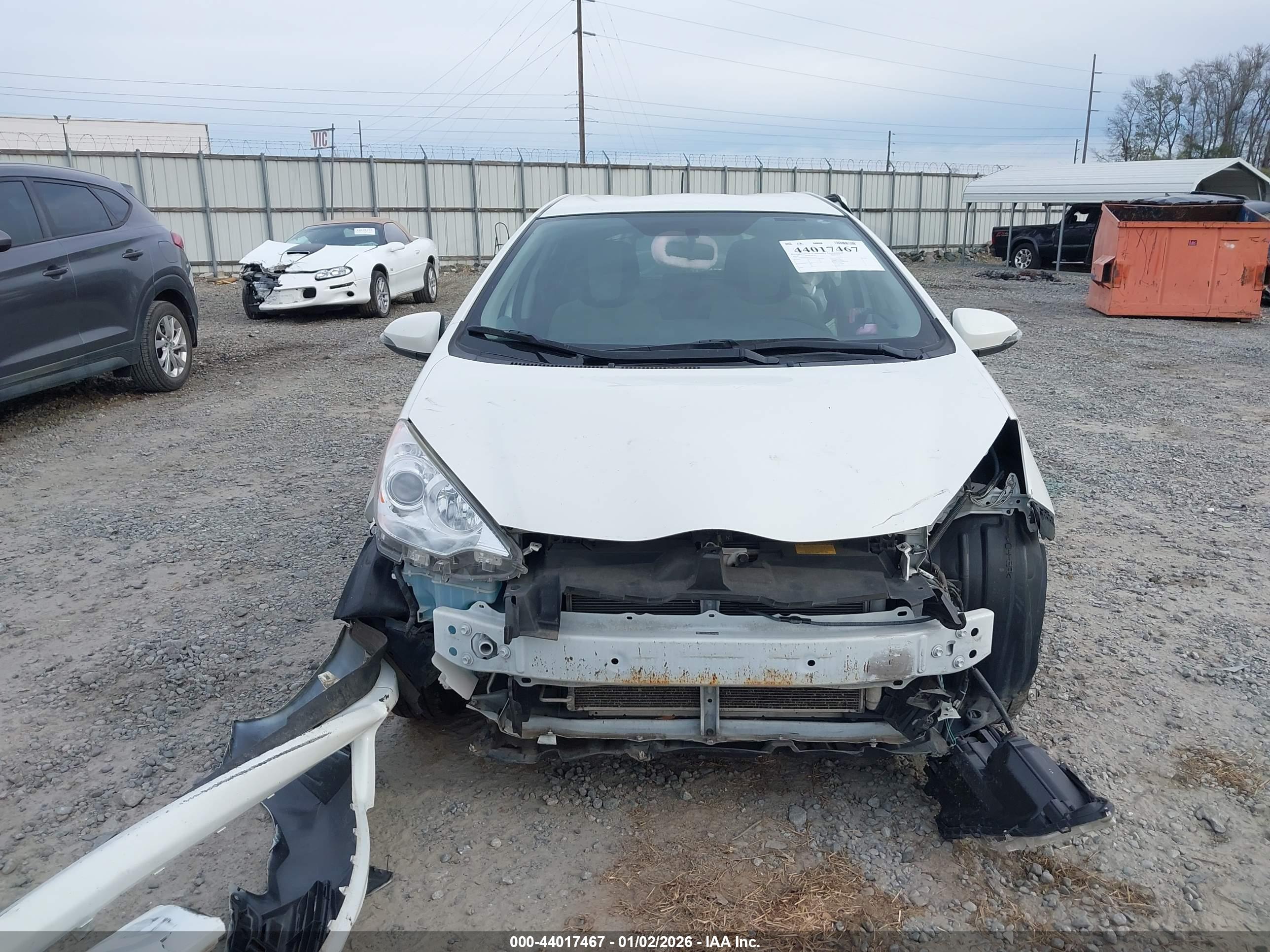 TOYOTA PRIUS image 6