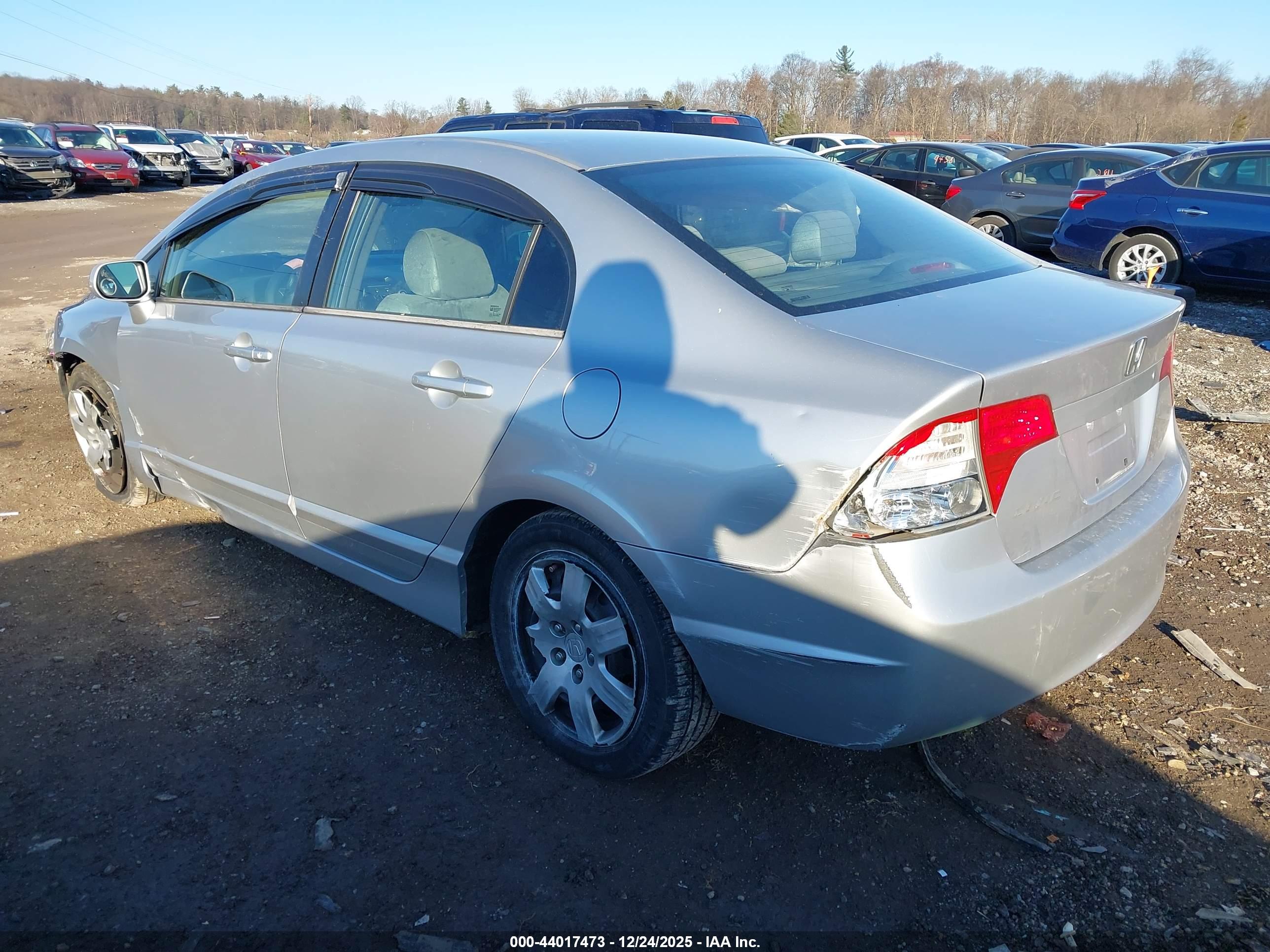 HONDA CIVIC image 3
