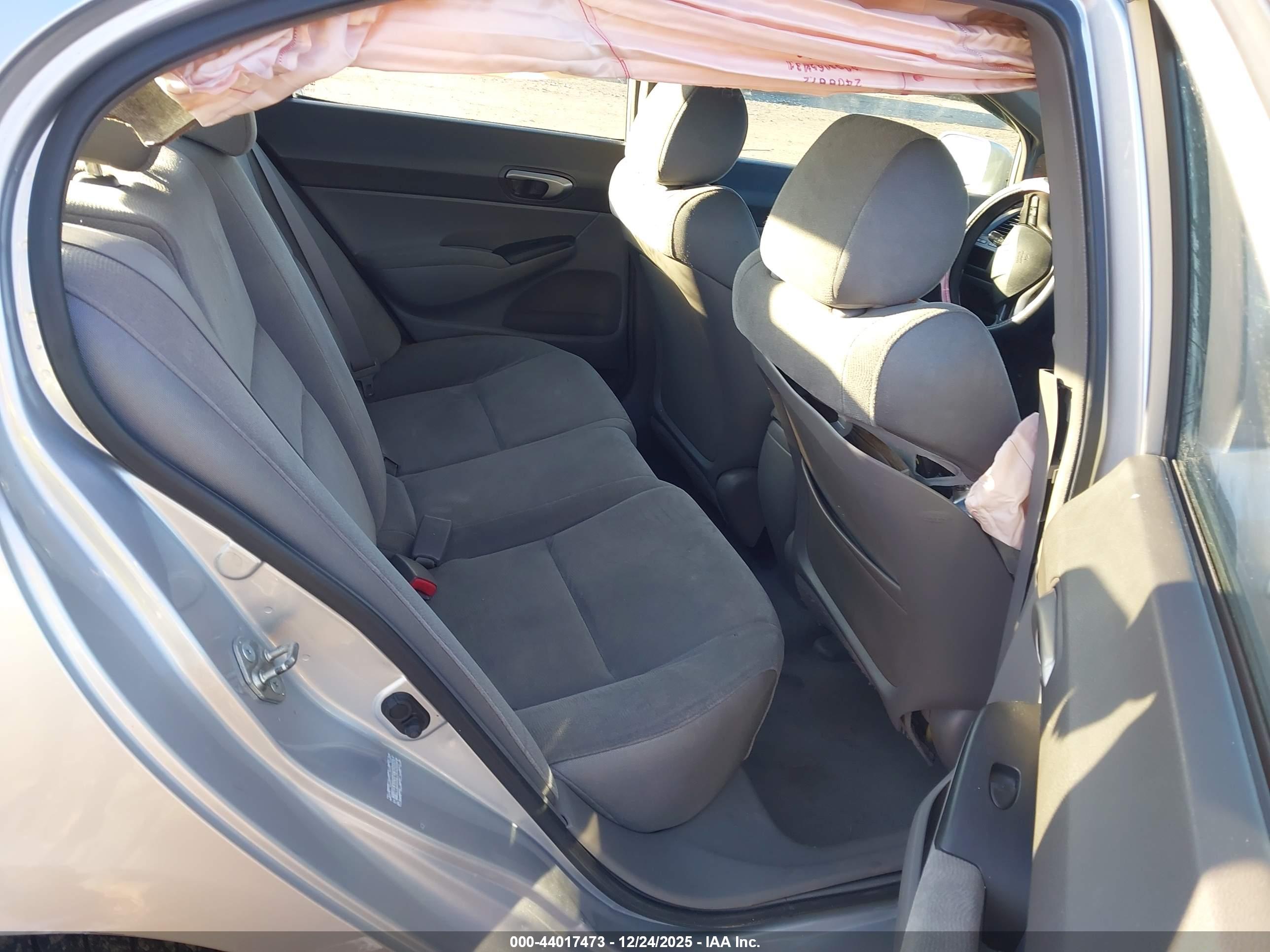 HONDA CIVIC image 8