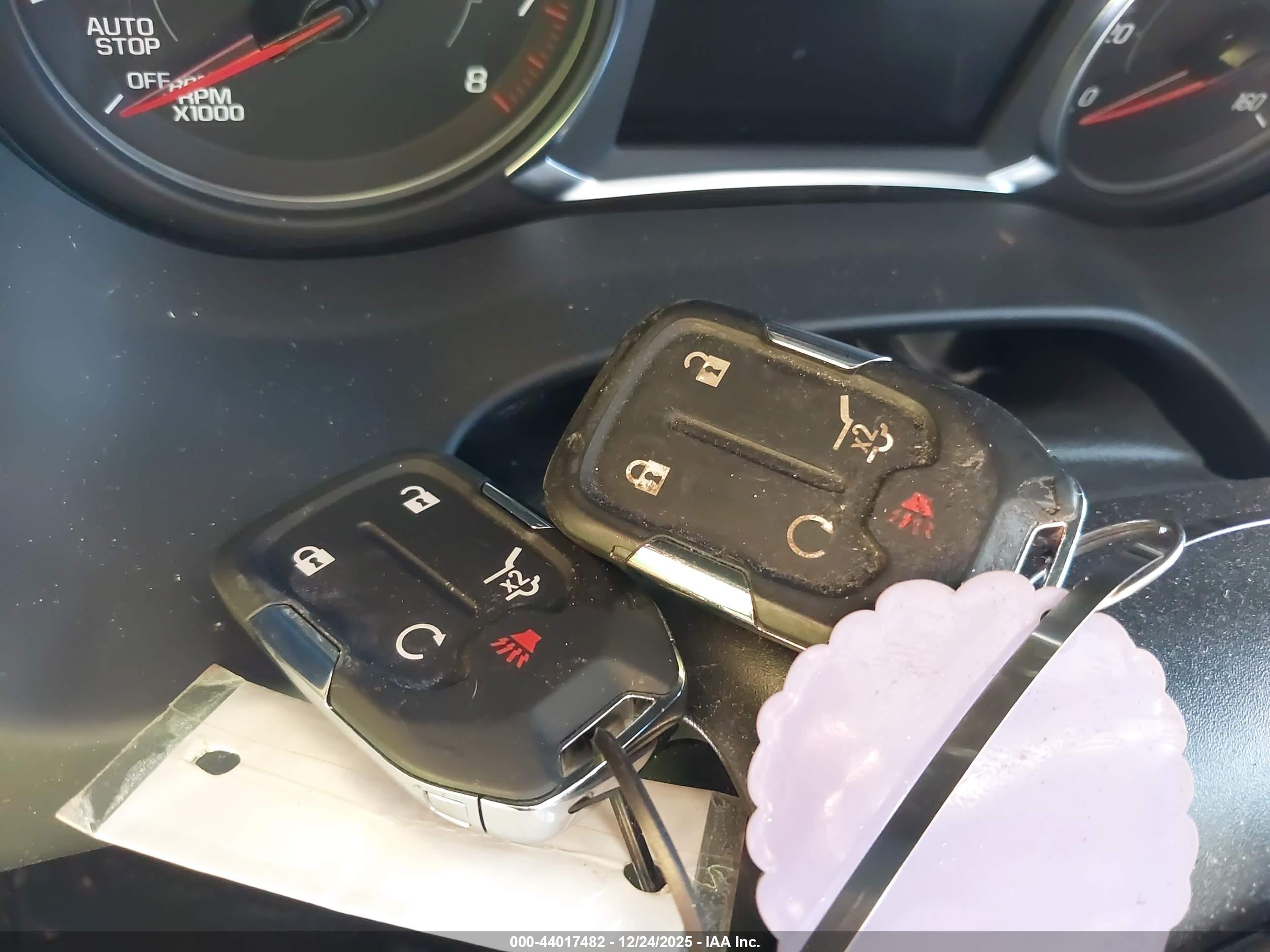 GMC ACADIA image 11
