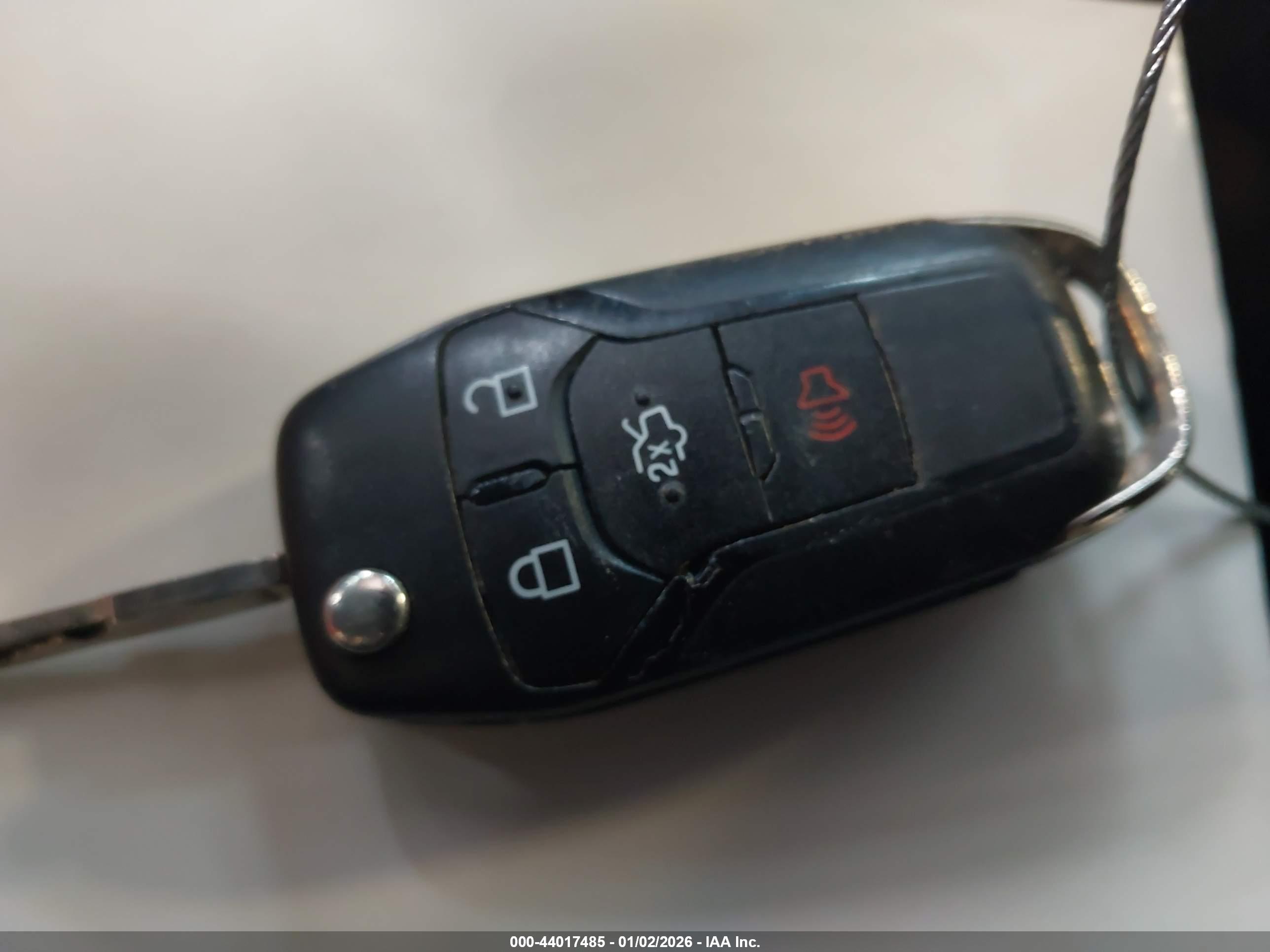 FORD FUSION image 11