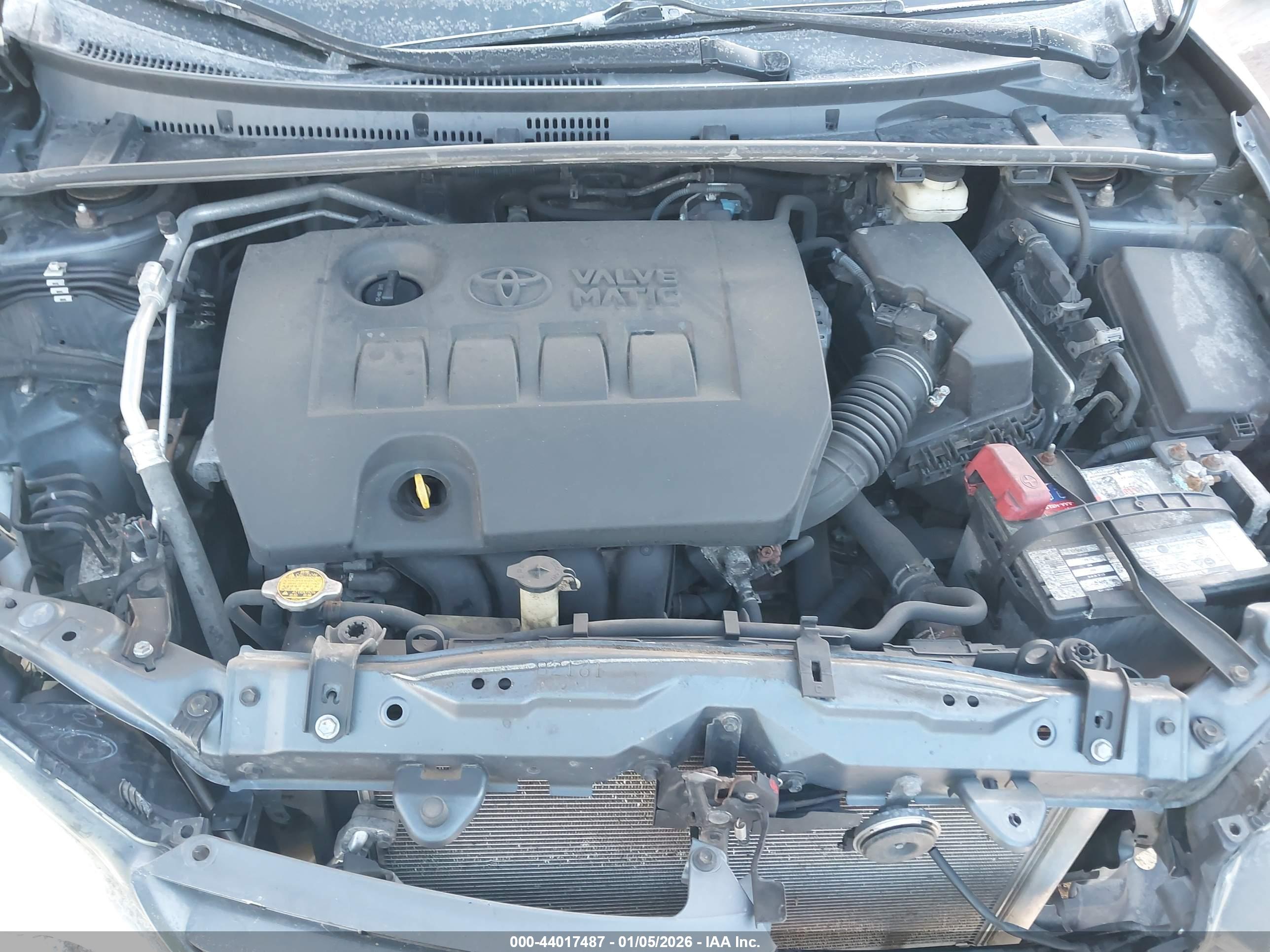 TOYOTA COROLLA image 10