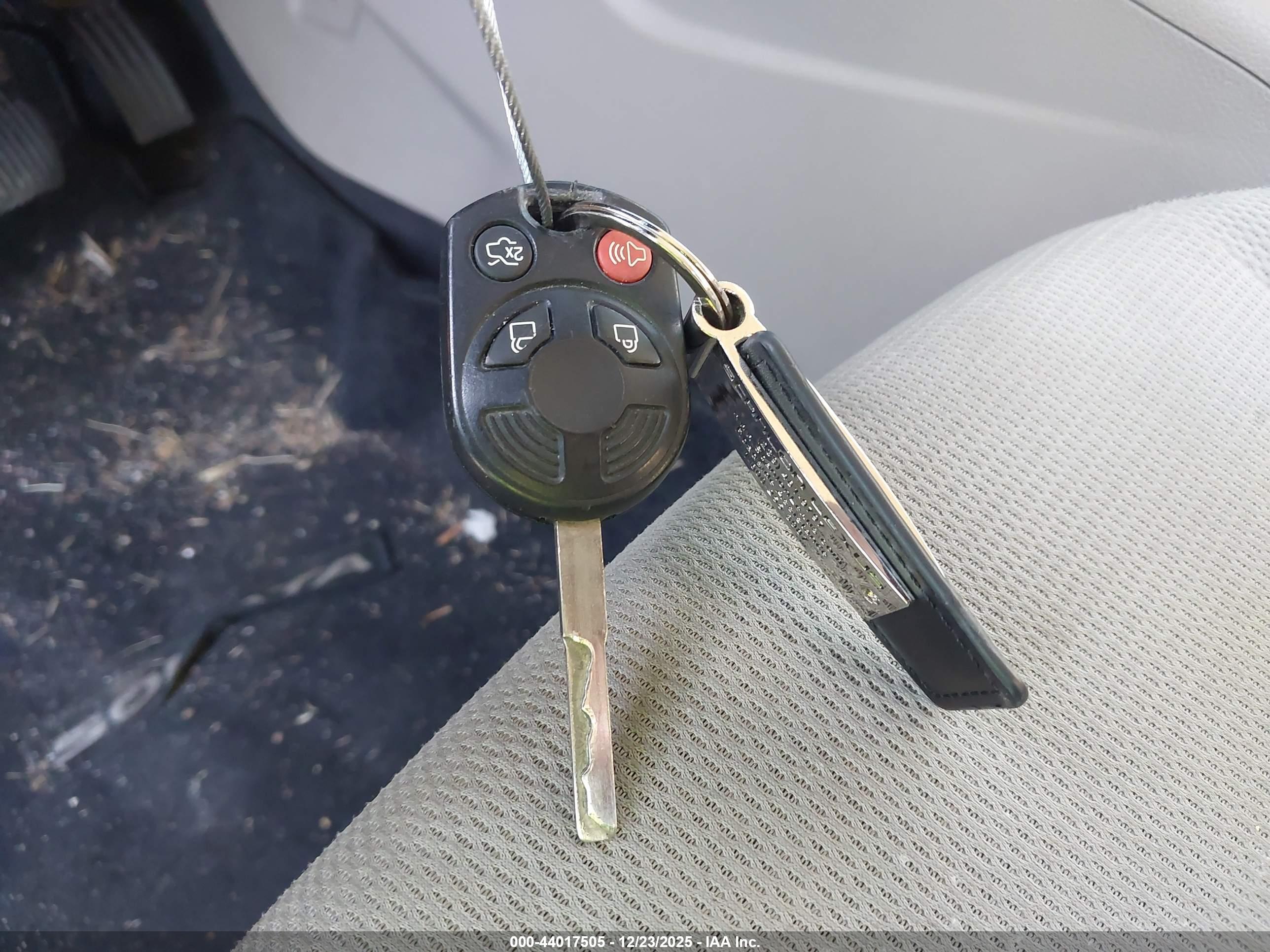 FORD FOCUS image 11