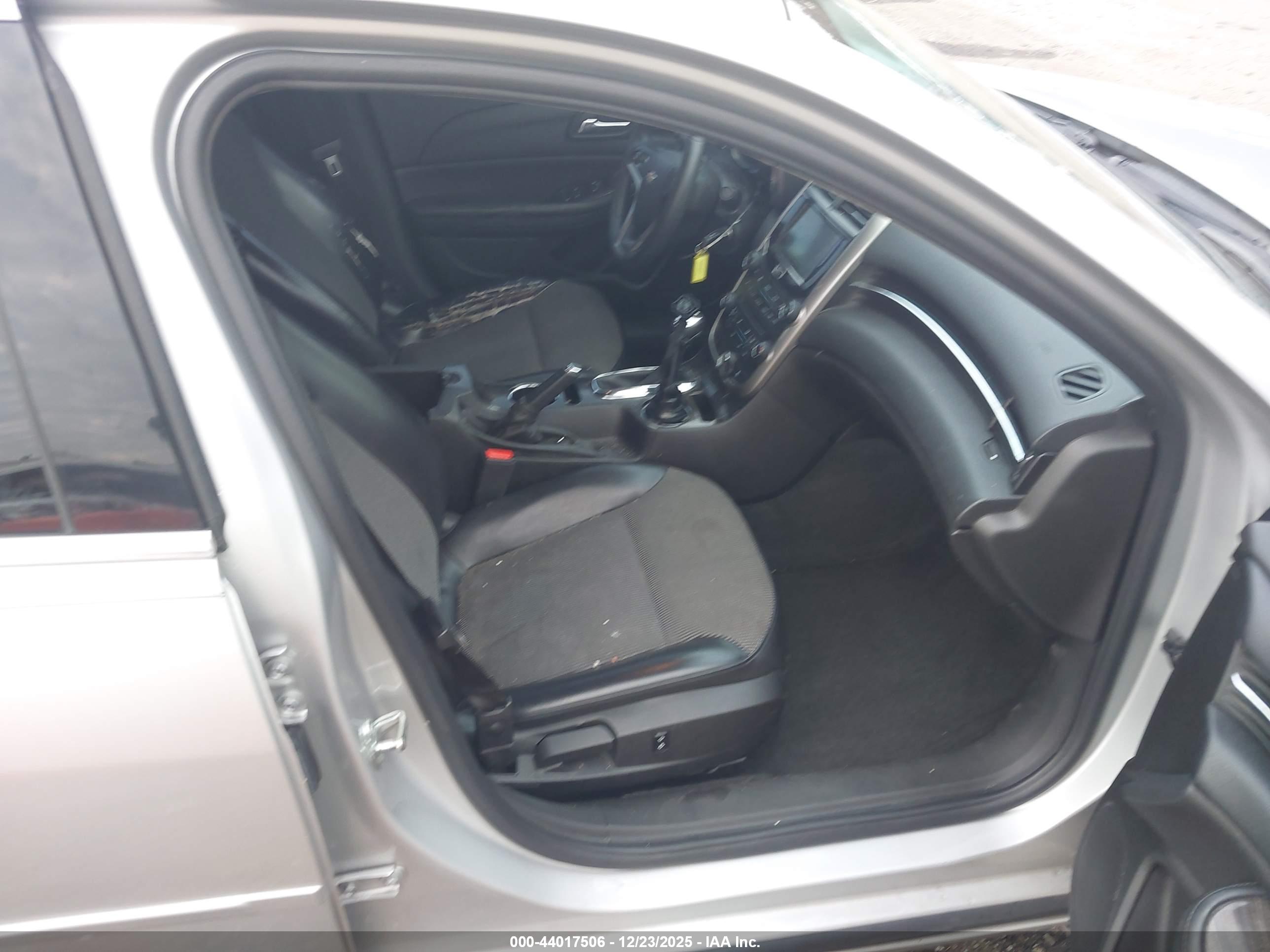 CHEVROLET MALIBU image 5