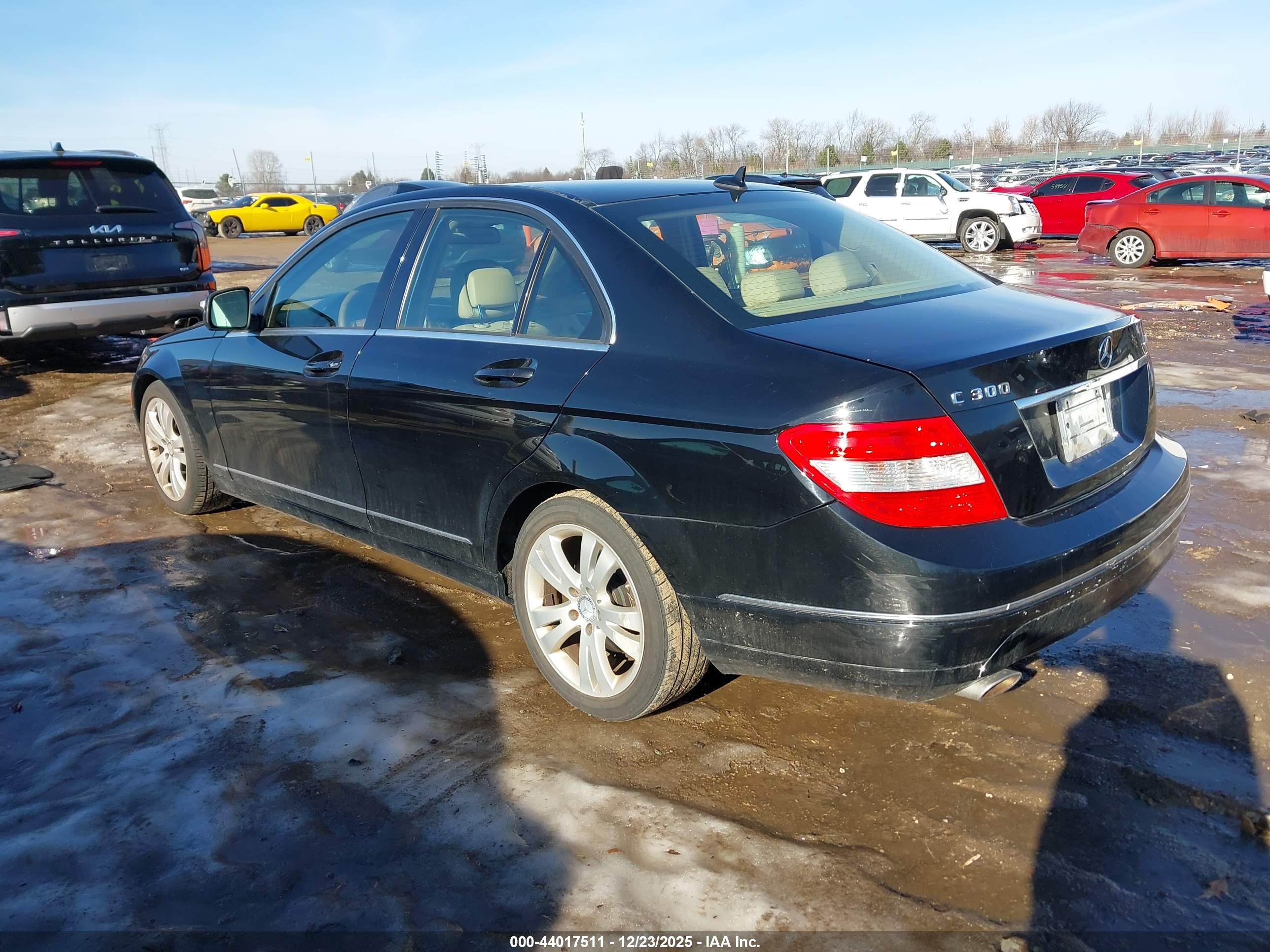 MERCEDES-BENZ C image 3