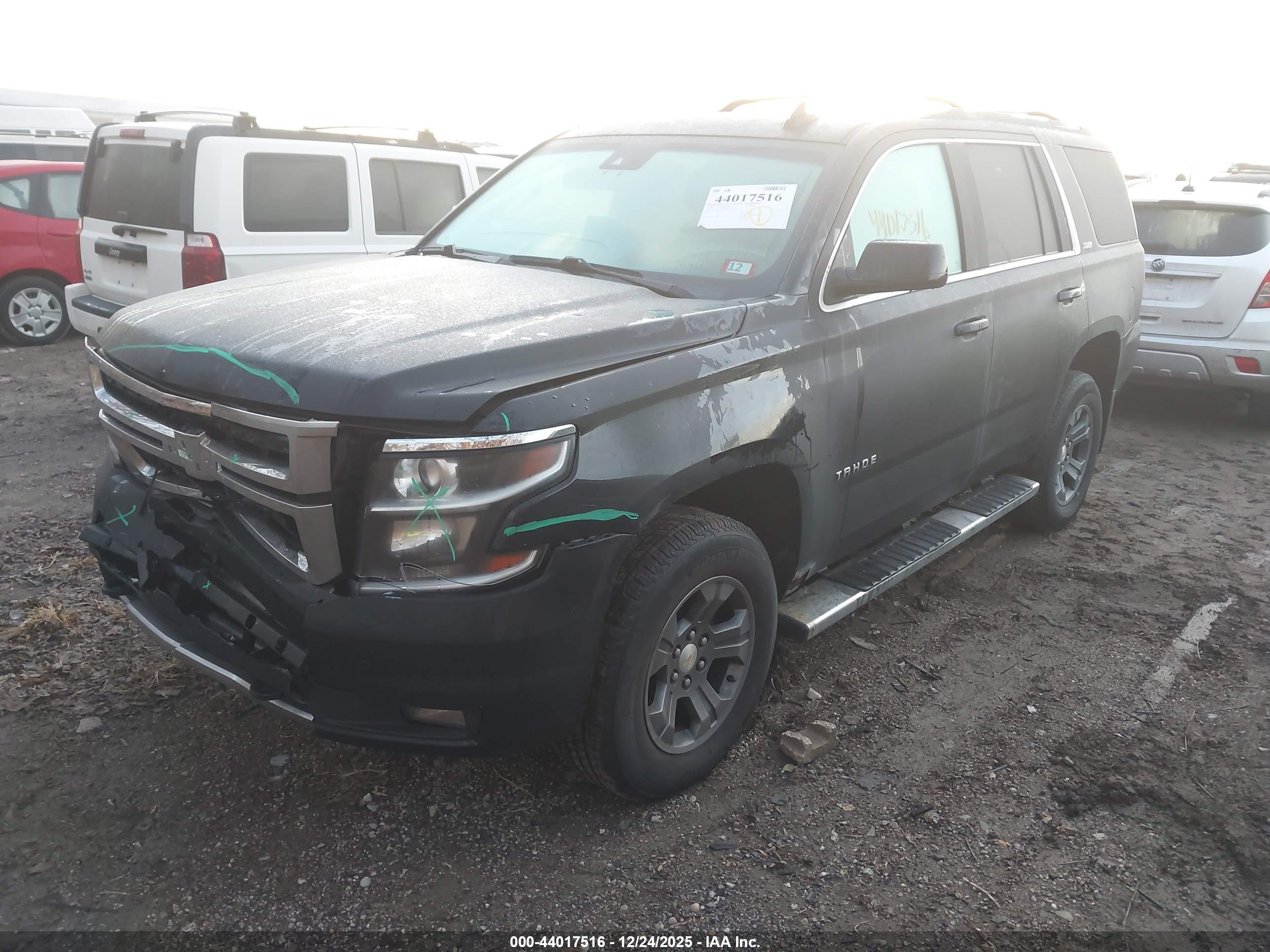 CHEVROLET TAHOE image 2