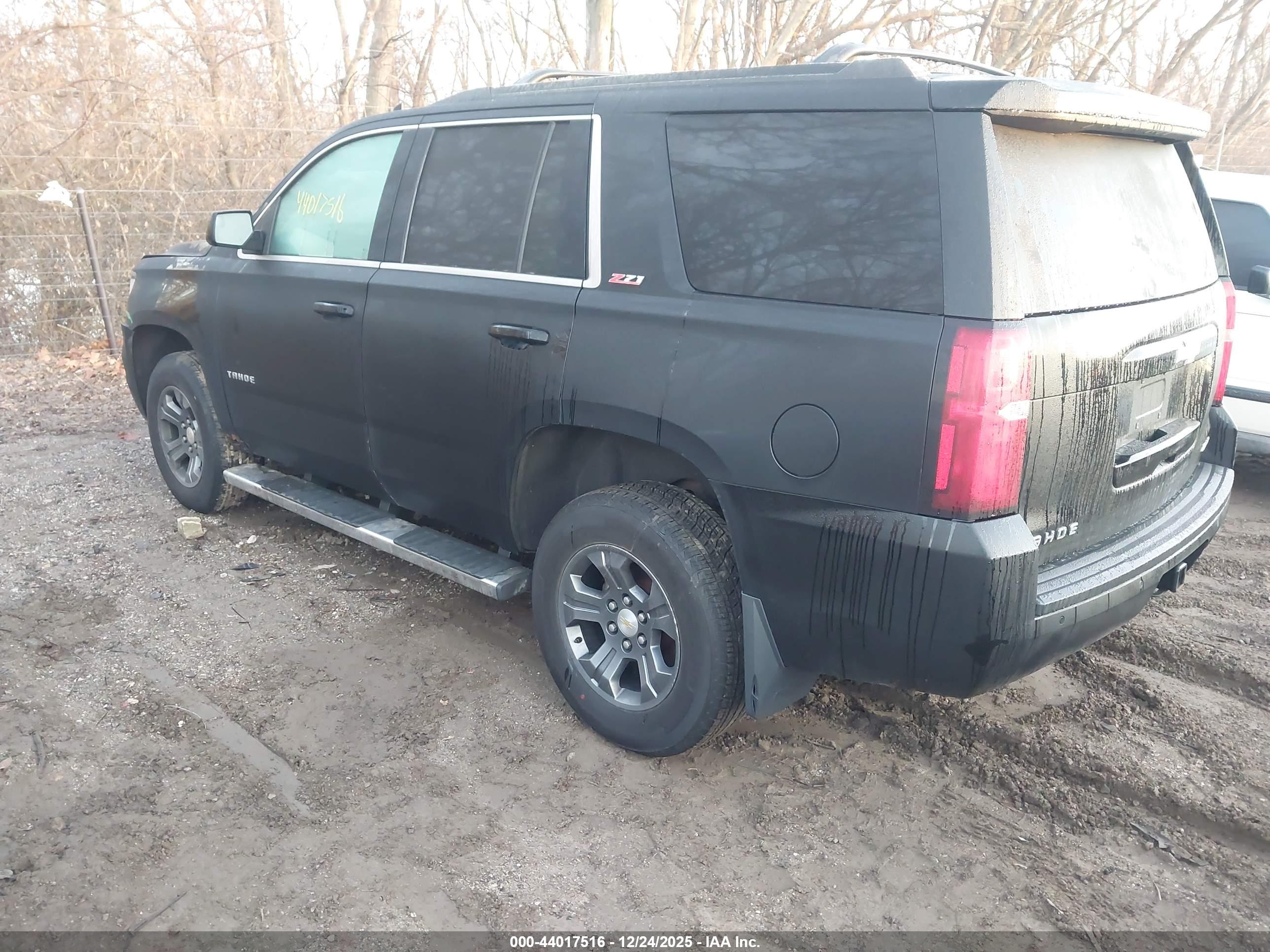 CHEVROLET TAHOE image 3