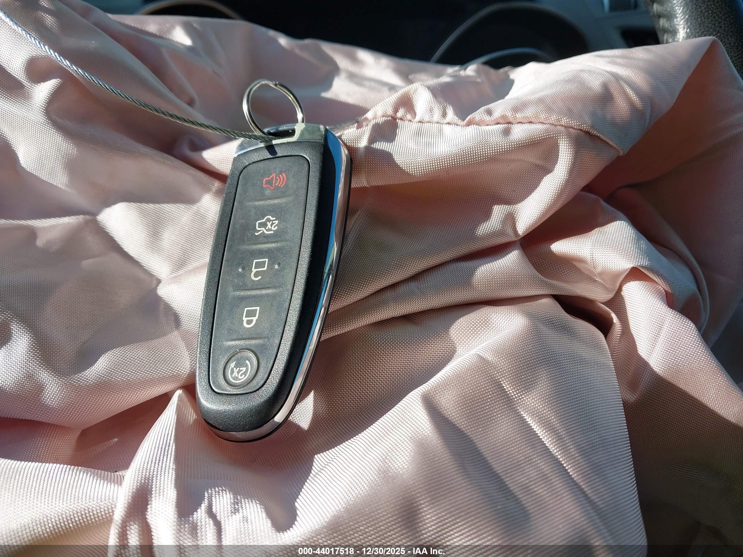 FORD ESCAPE image 11