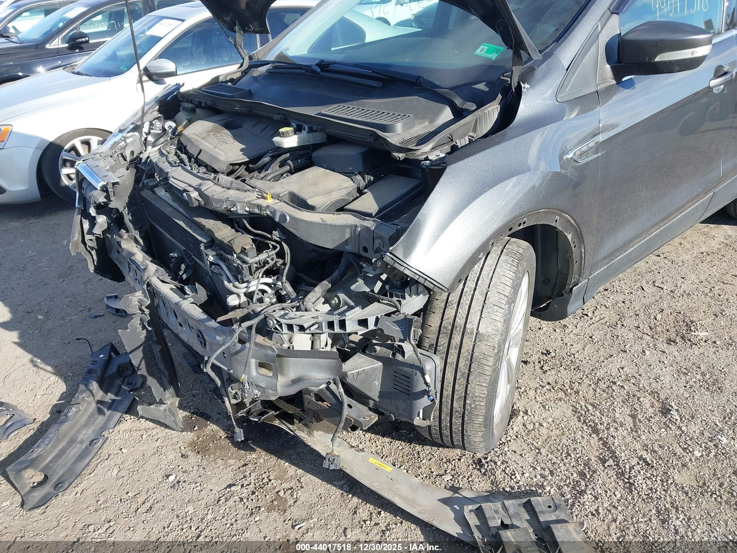FORD ESCAPE image 6