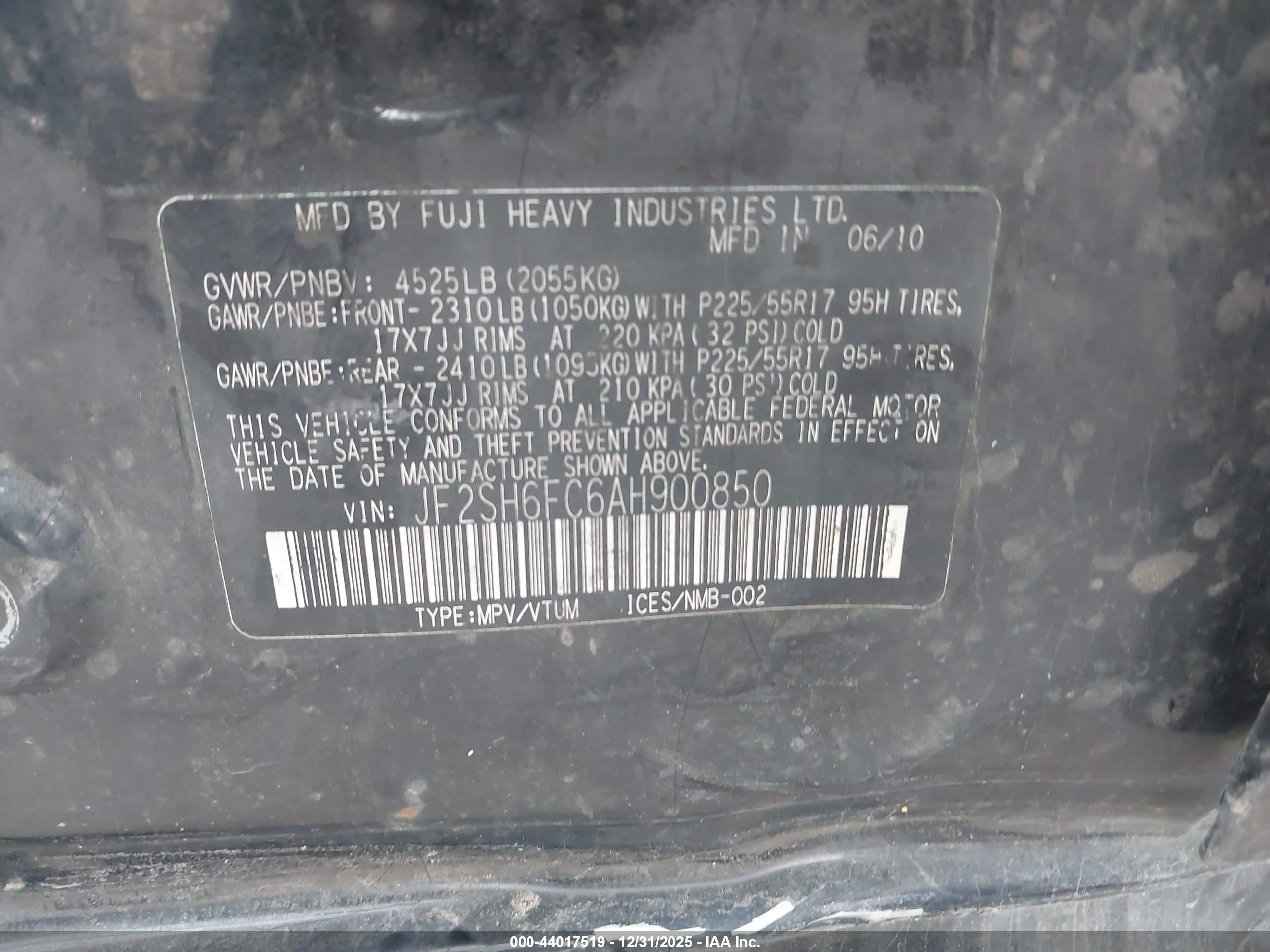SUBARU FORESTER image 9