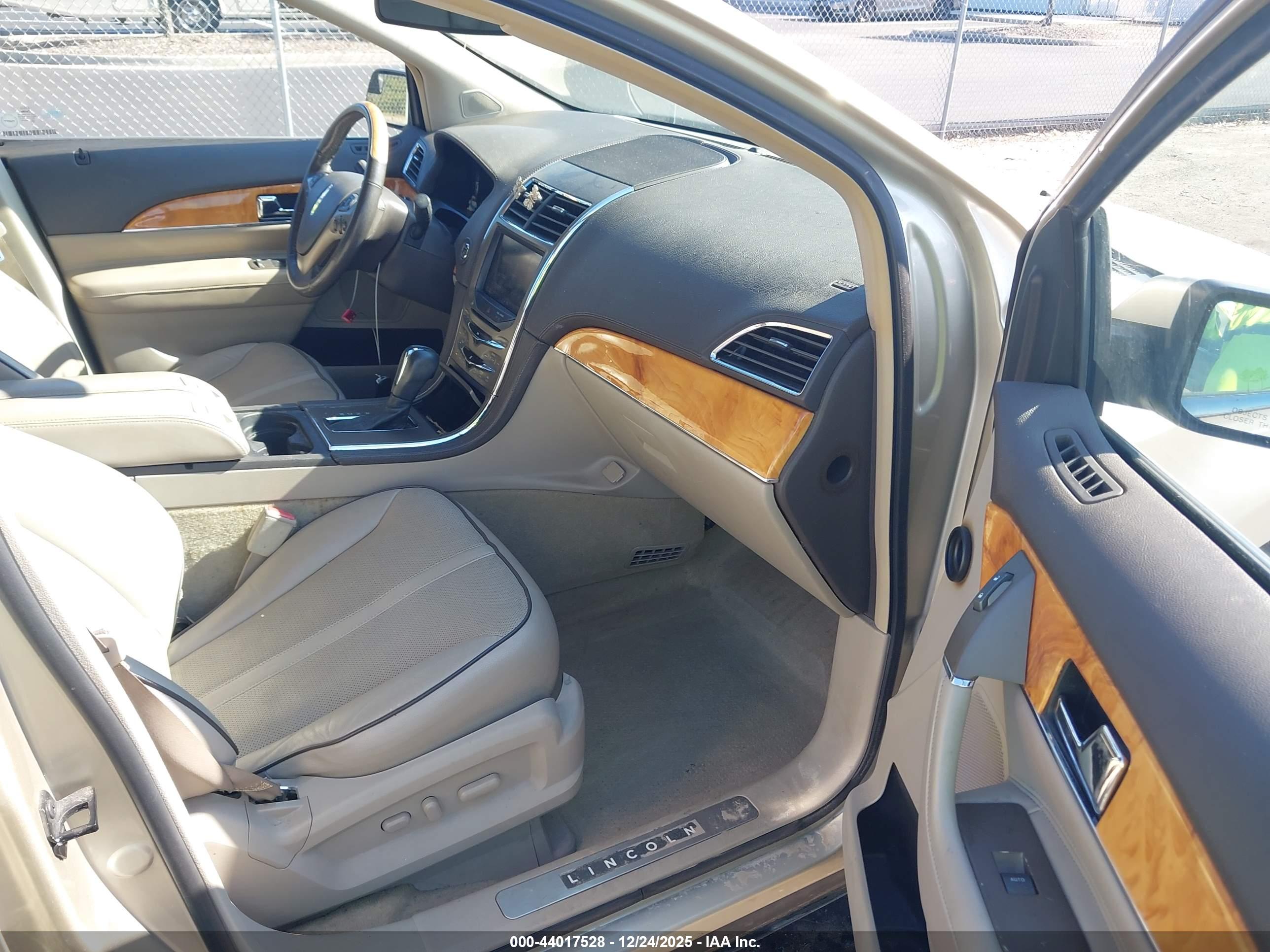 LINCOLN MKX image 5