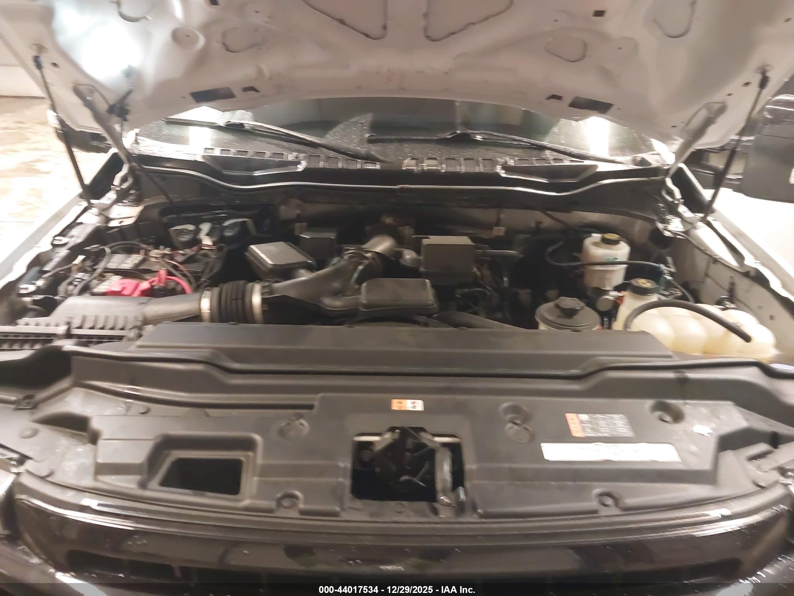 FORD F-250 image 10