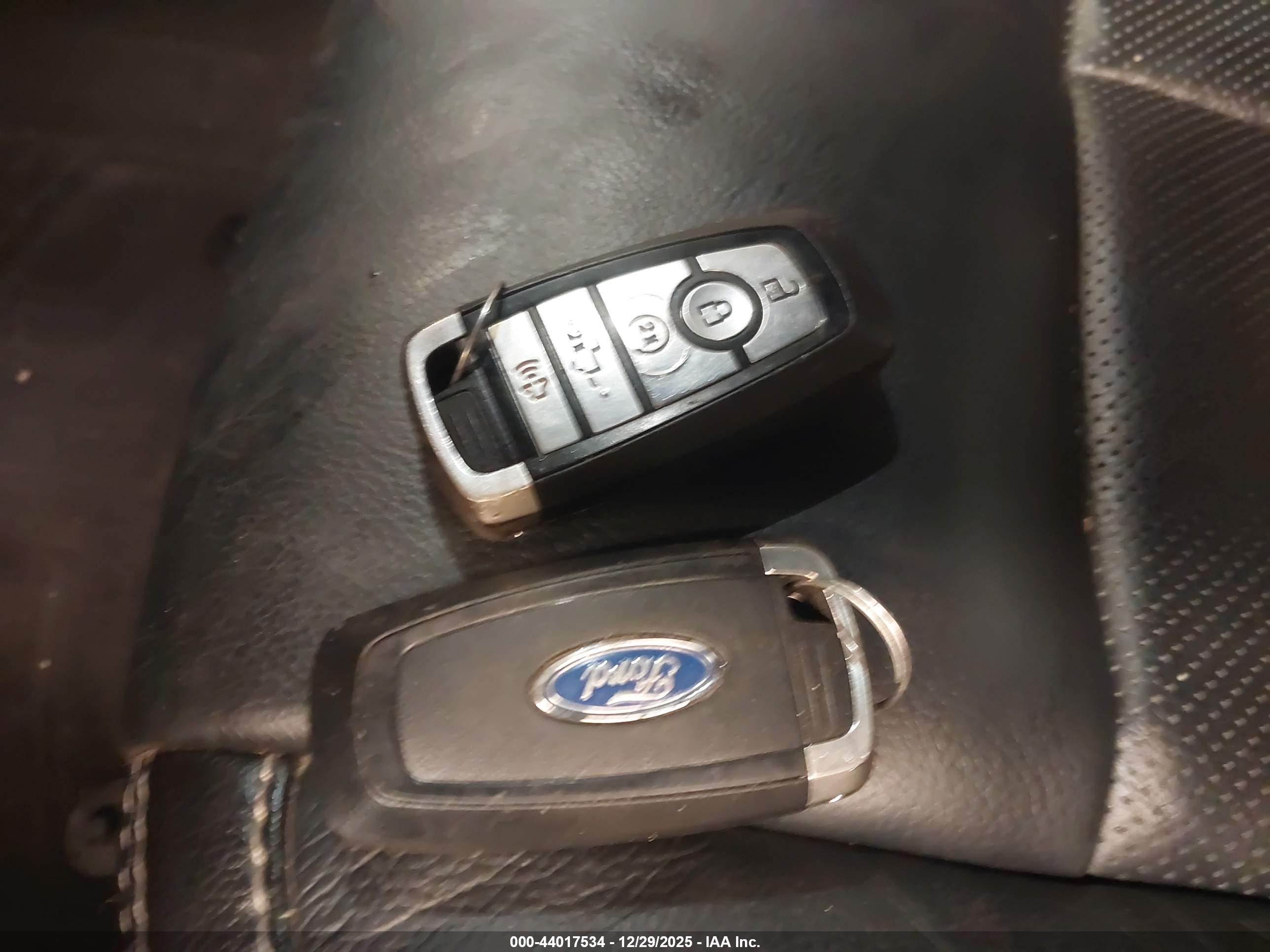 FORD F-250 image 11