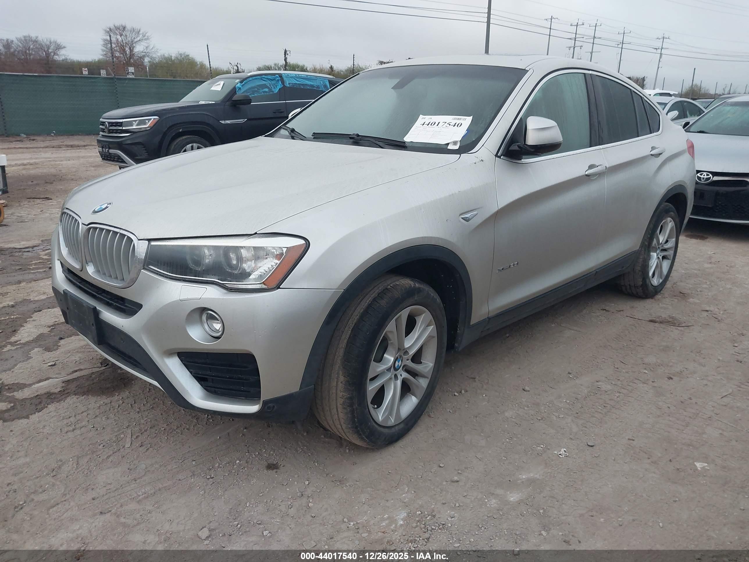 BMW X4 image 2