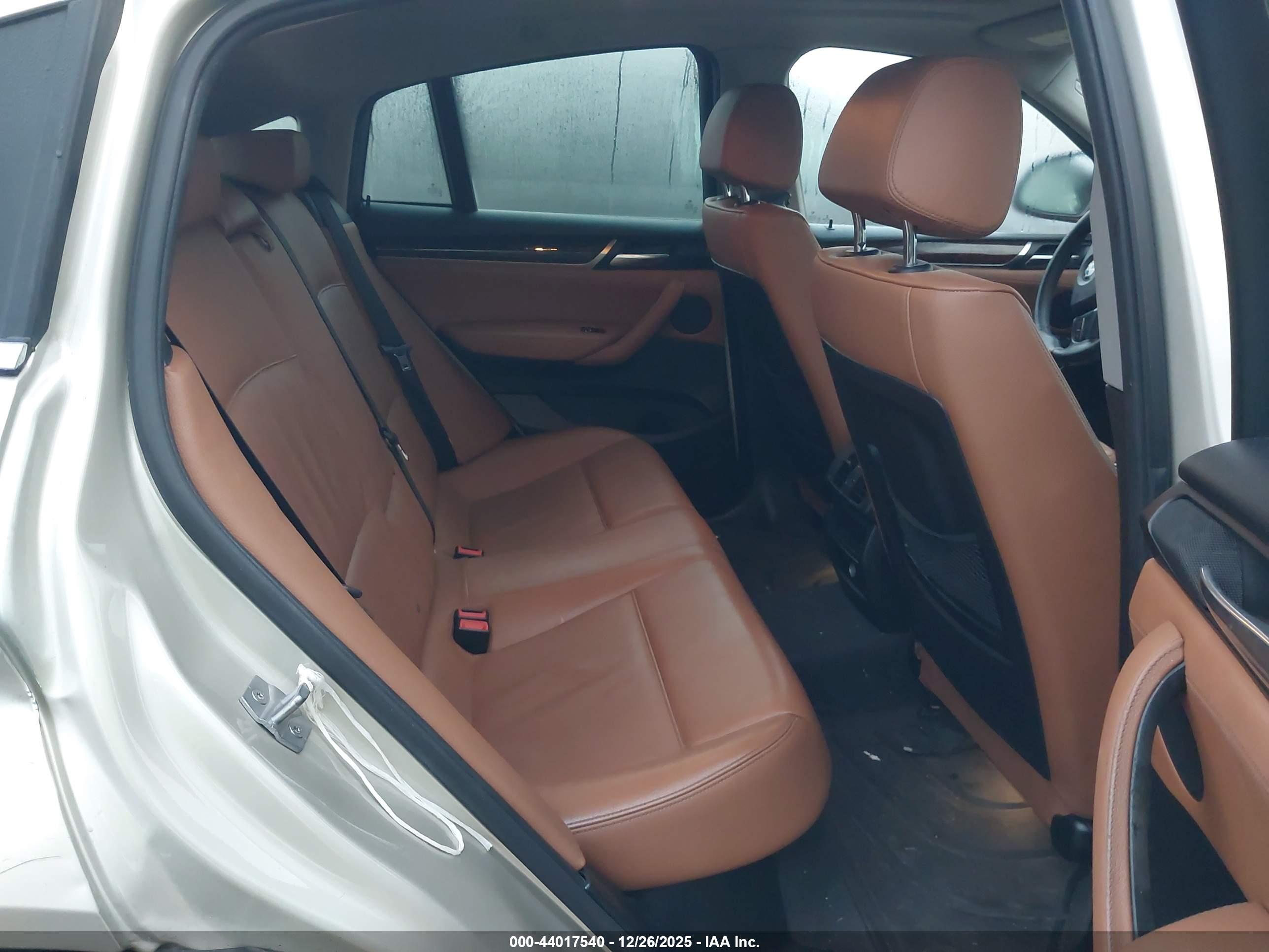 BMW X4 image 8