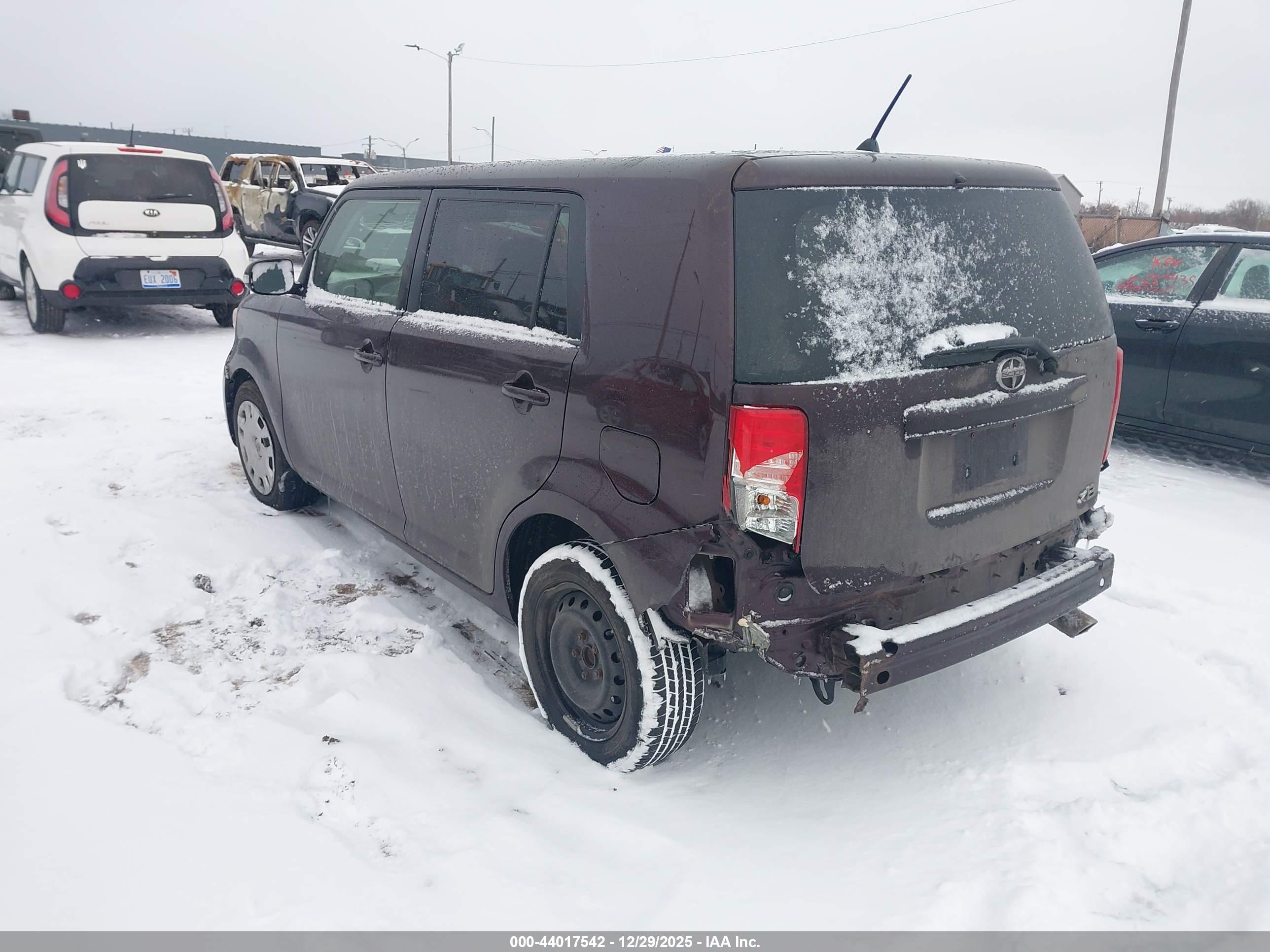 SCION XB image 3