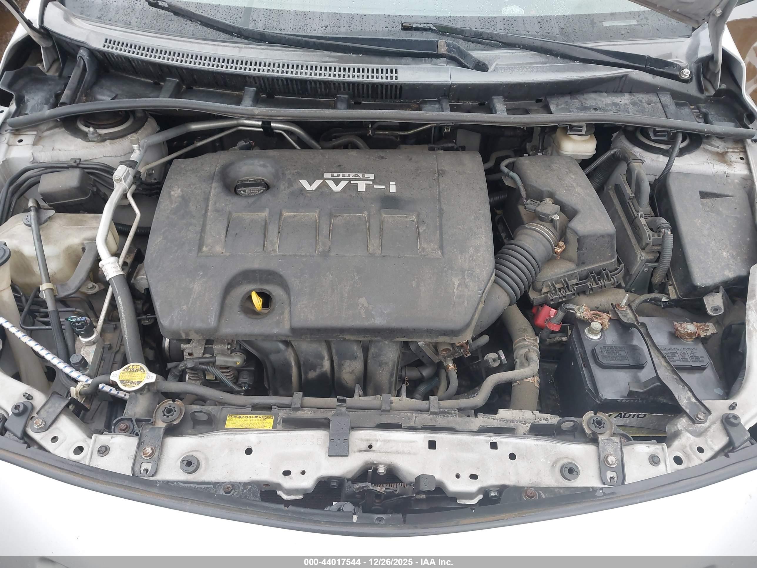 TOYOTA COROLLA image 10