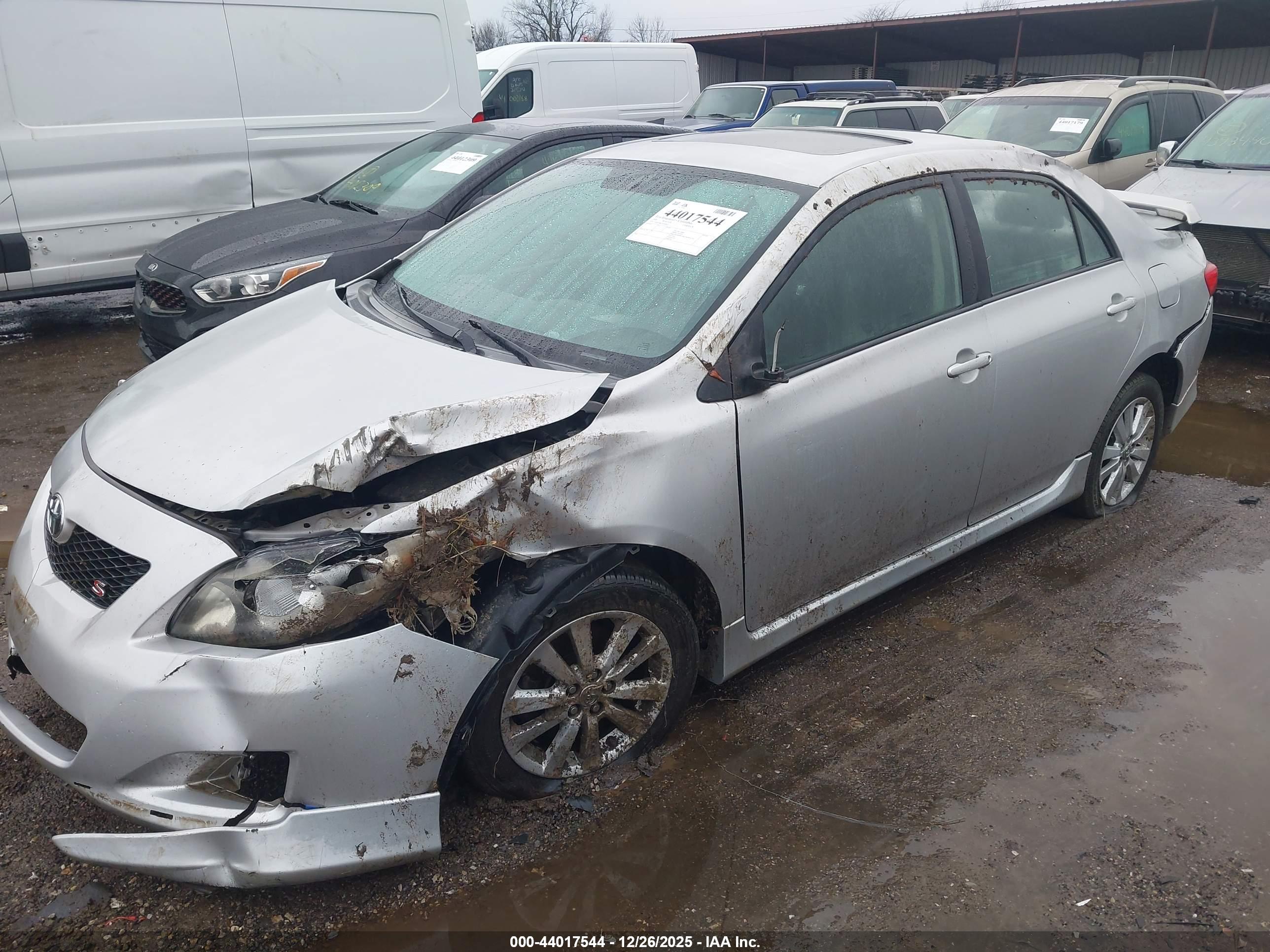 TOYOTA COROLLA image 6