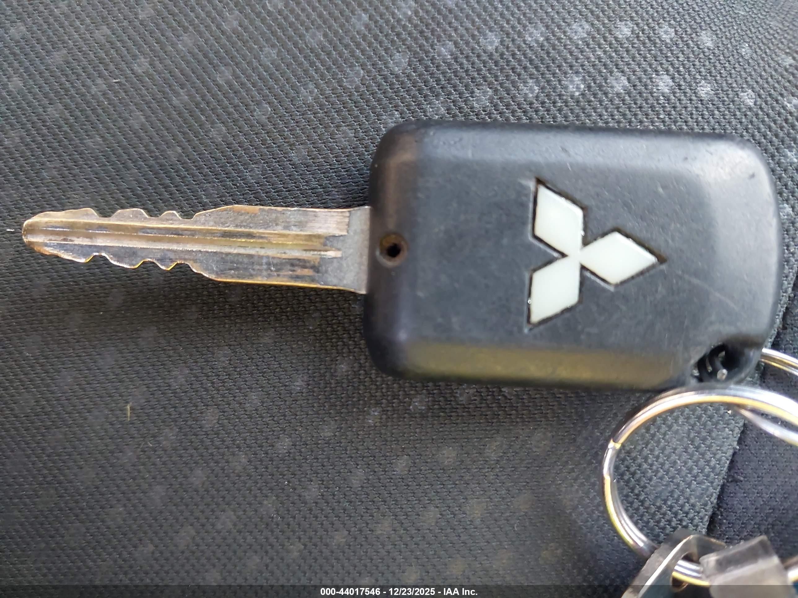 MITSUBISHI MIRAGE image 11