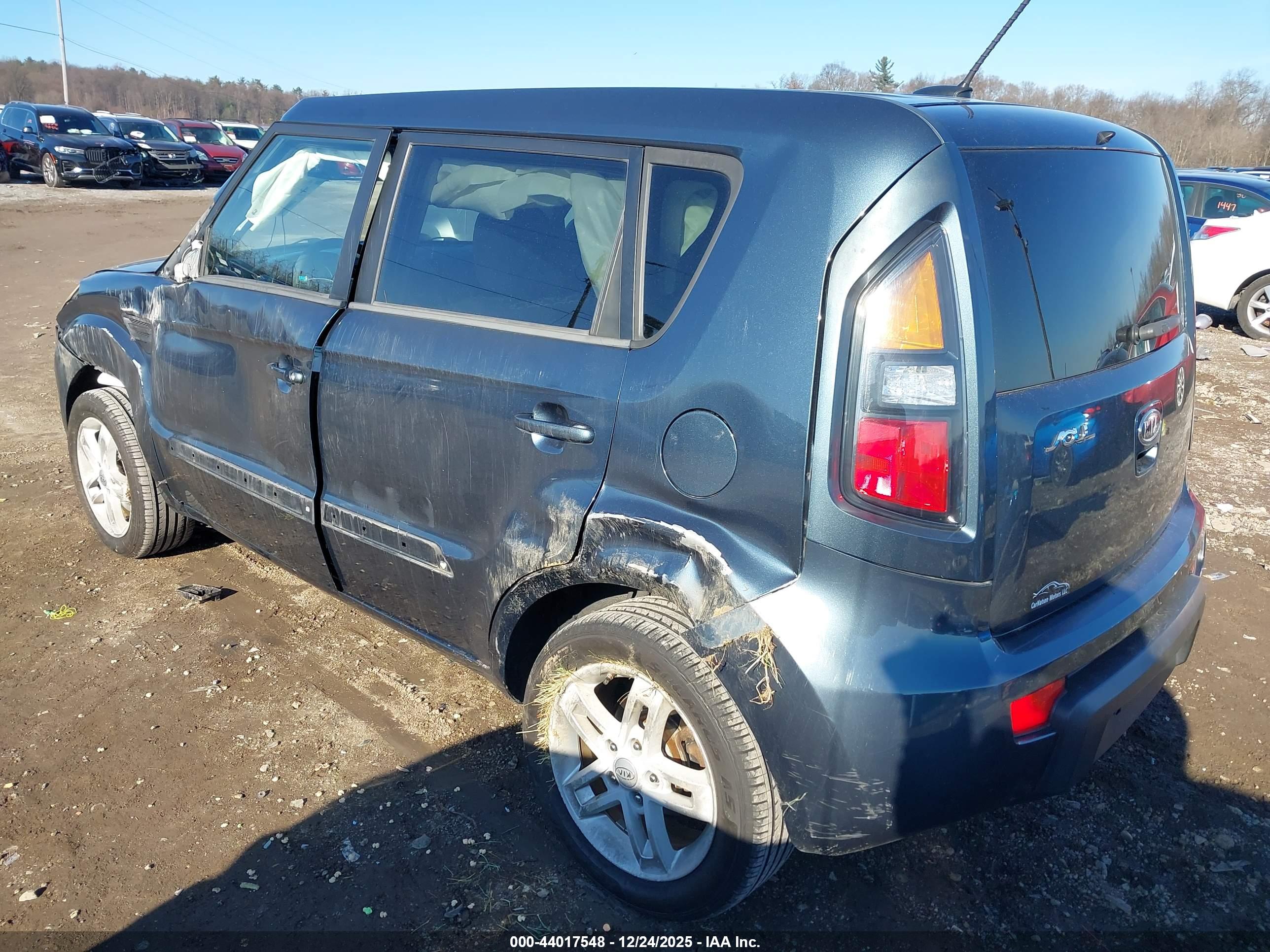 KIA SOUL image 3