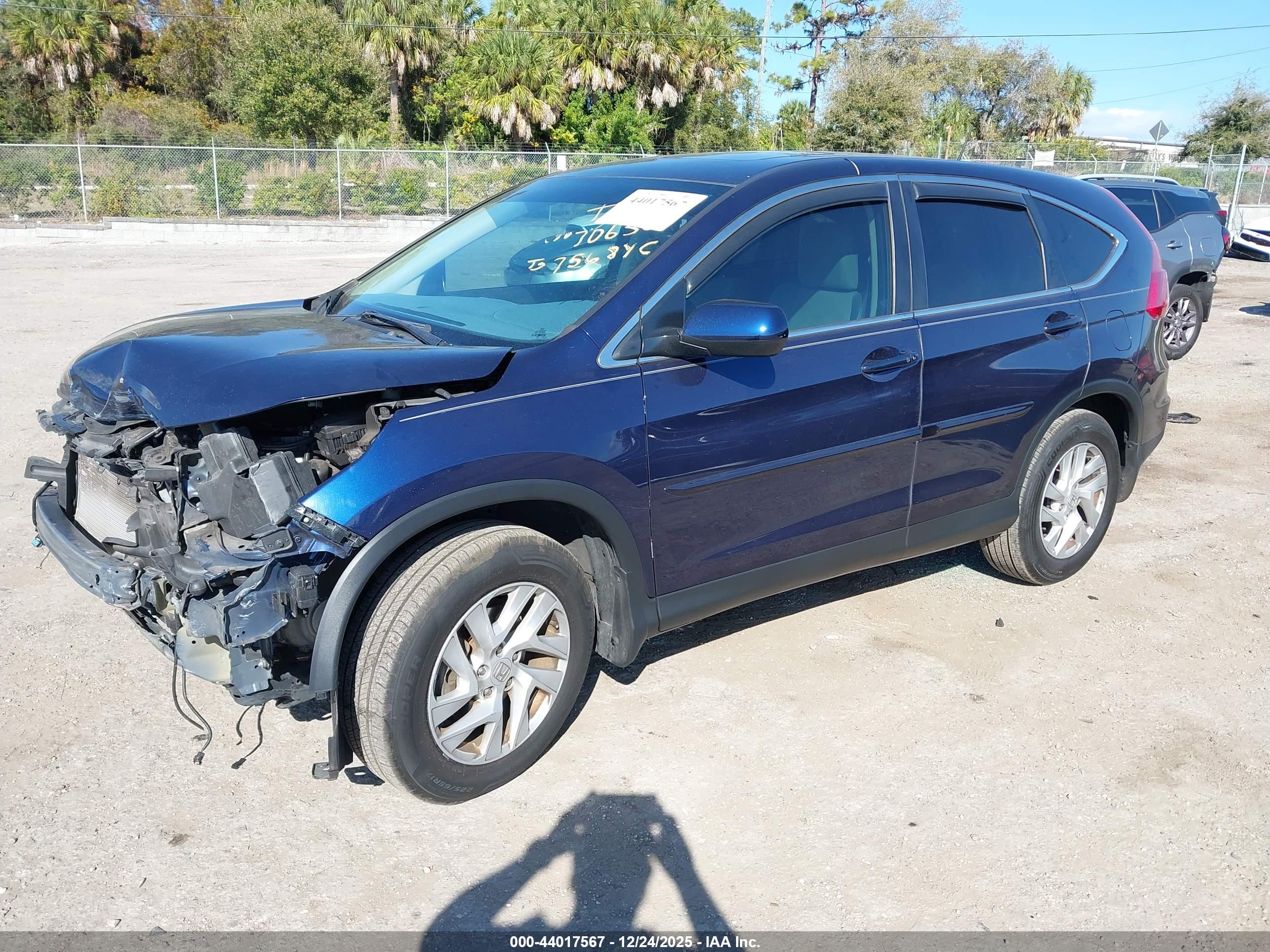 HONDA CR-V image 2