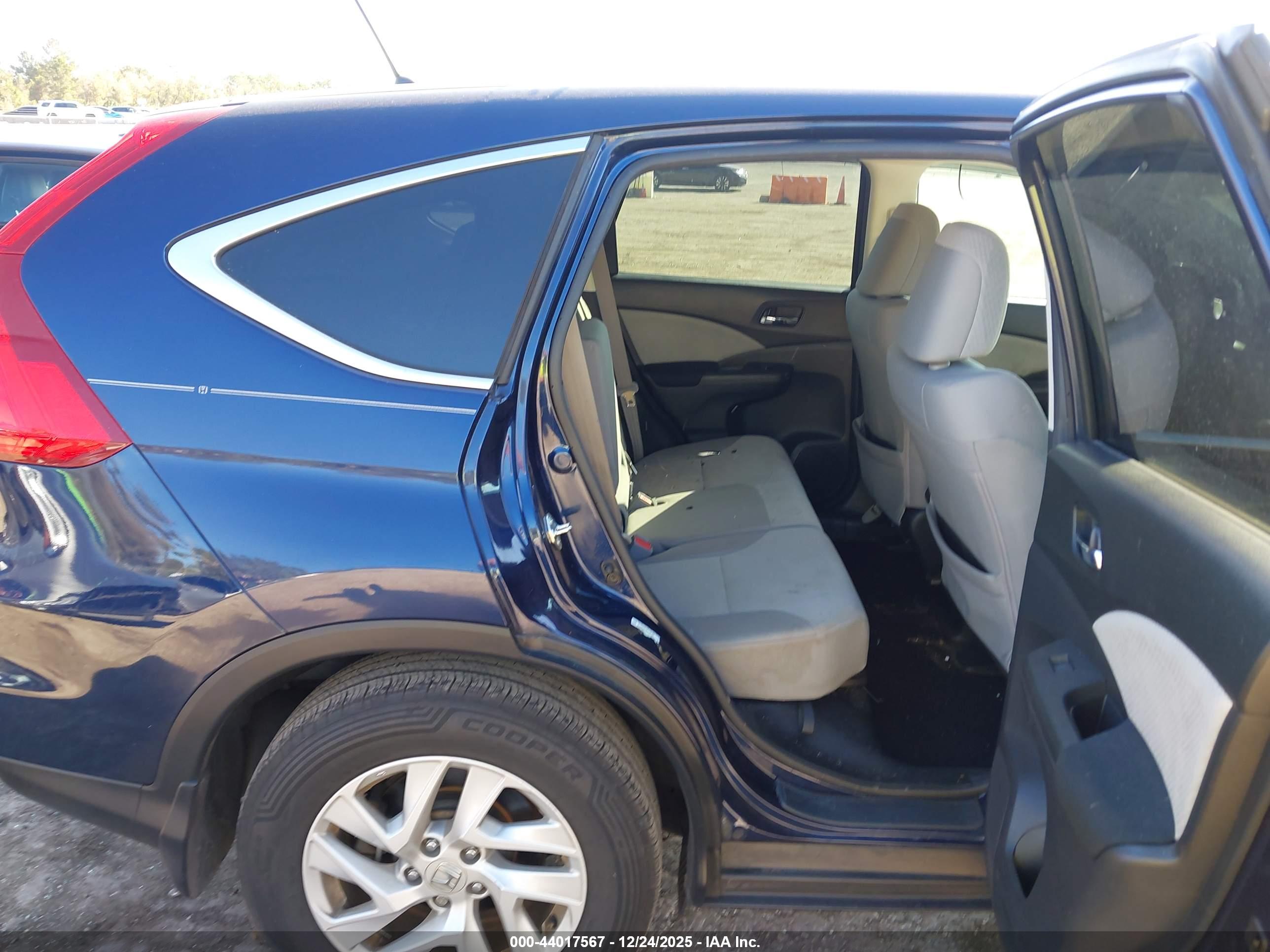 HONDA CR-V image 8