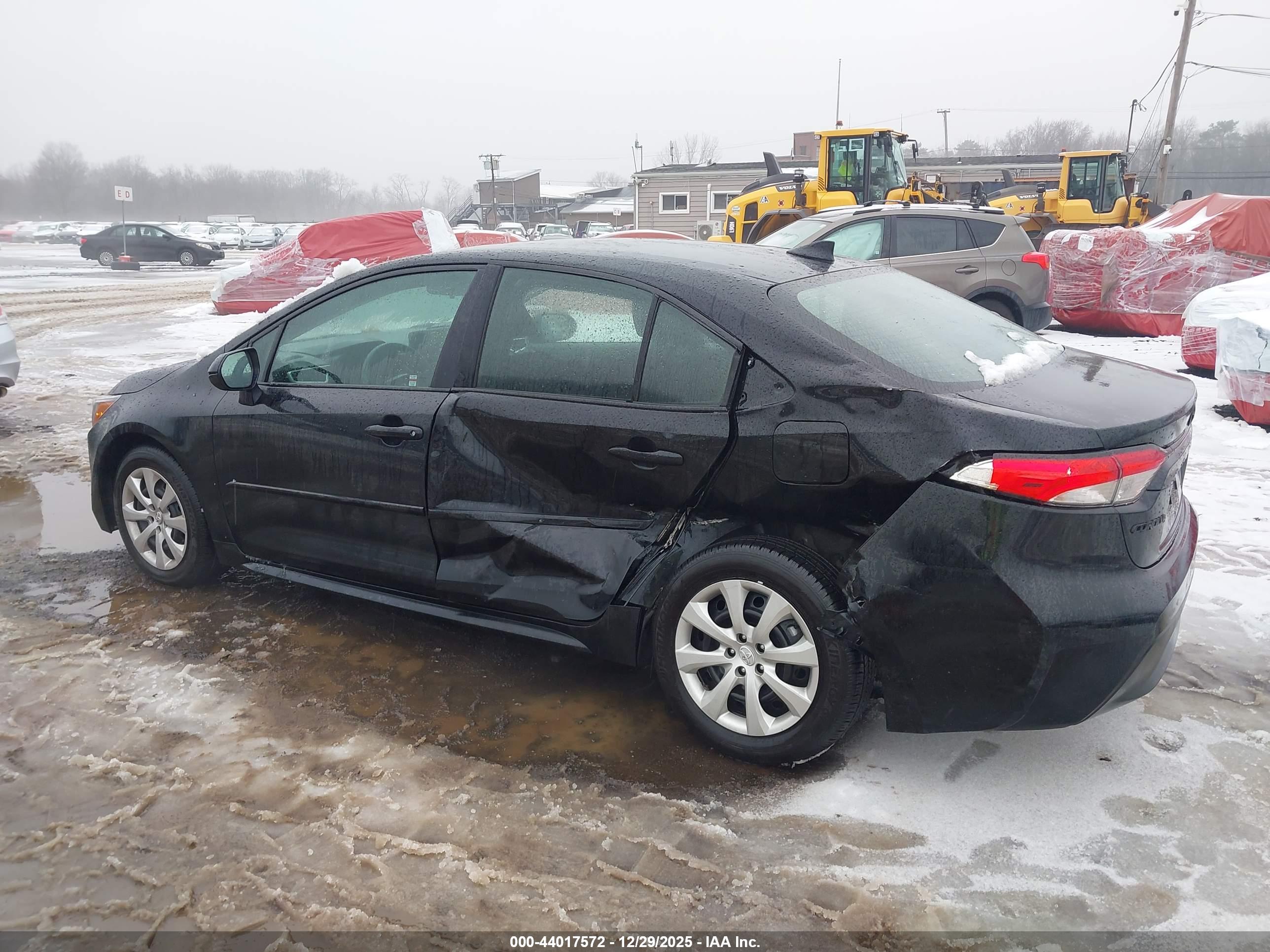 TOYOTA COROLLA image 6